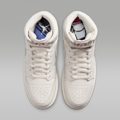 Air Jordan 1 Mid SE - Phantom/Gum Dark Brown/University Red/Sail - 4