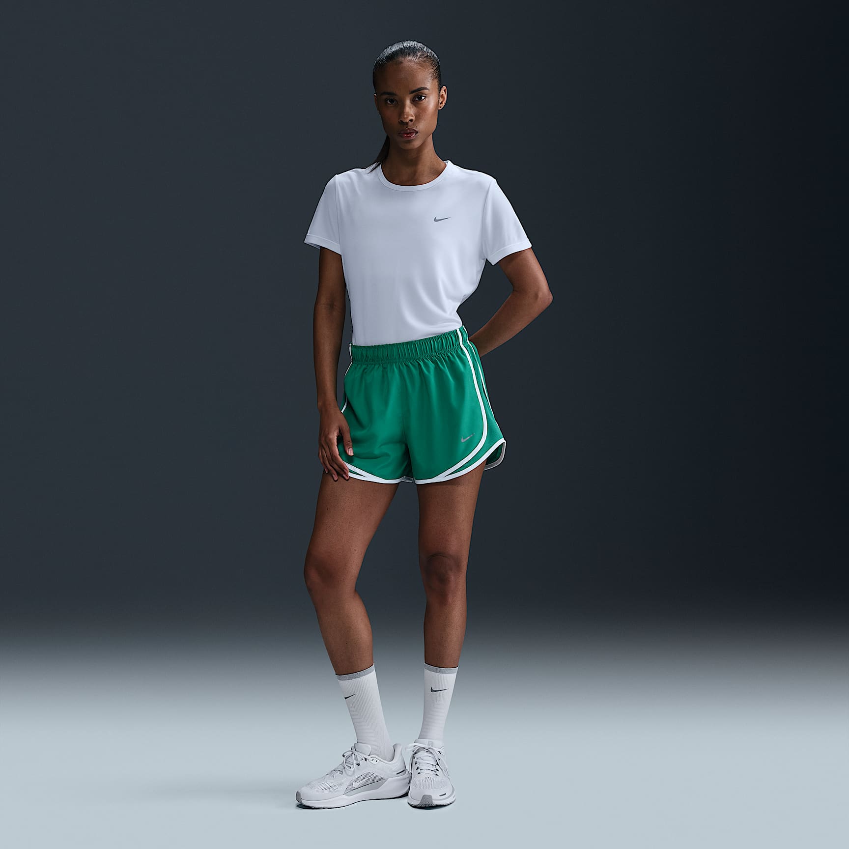 Nike Tempo - Nike Tempo Dri-FIT Kurzarm-Laufoberteil (Damen)