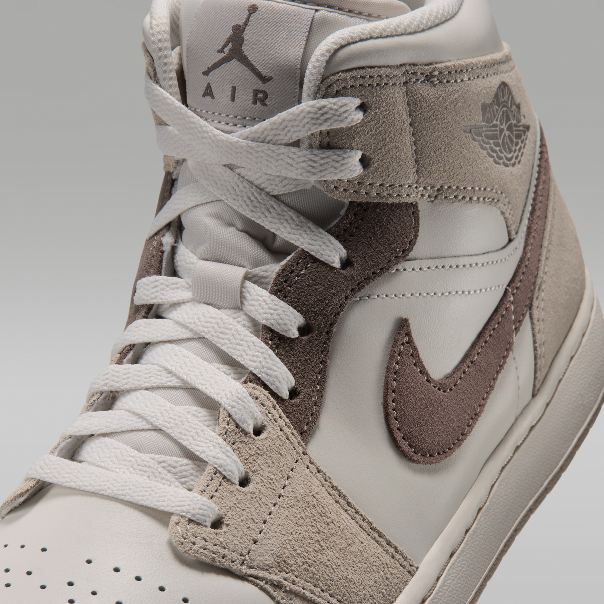 Air Jordan 1 Mid SE - Phantom/Cream II/Mink Brown - 7
