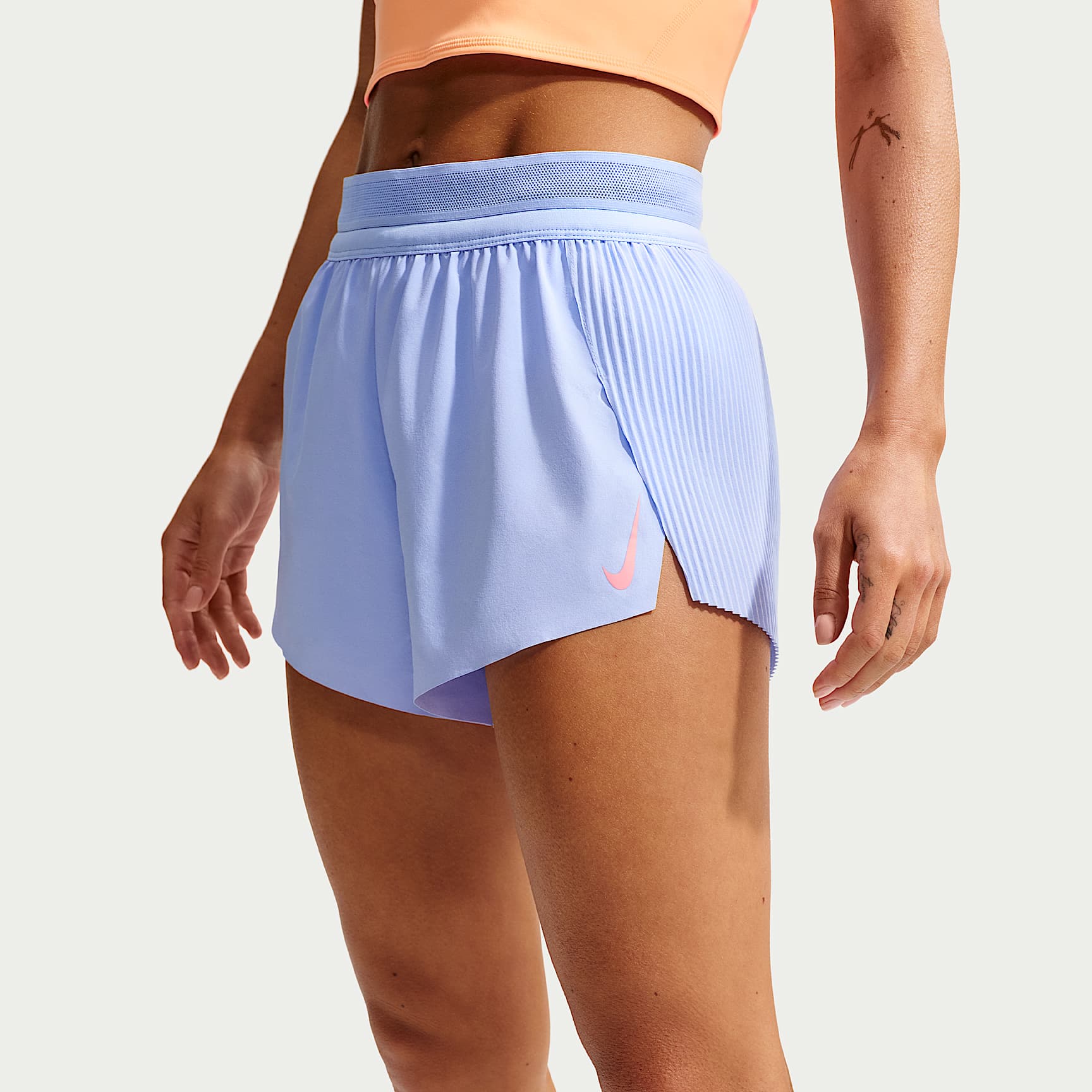 Nike AeroSwift - Nike AeroSwift Dri-FIT ADV Laufshorts mit mittelhohem Bund und Innenslip (Damen, ca. 7,5 cm)