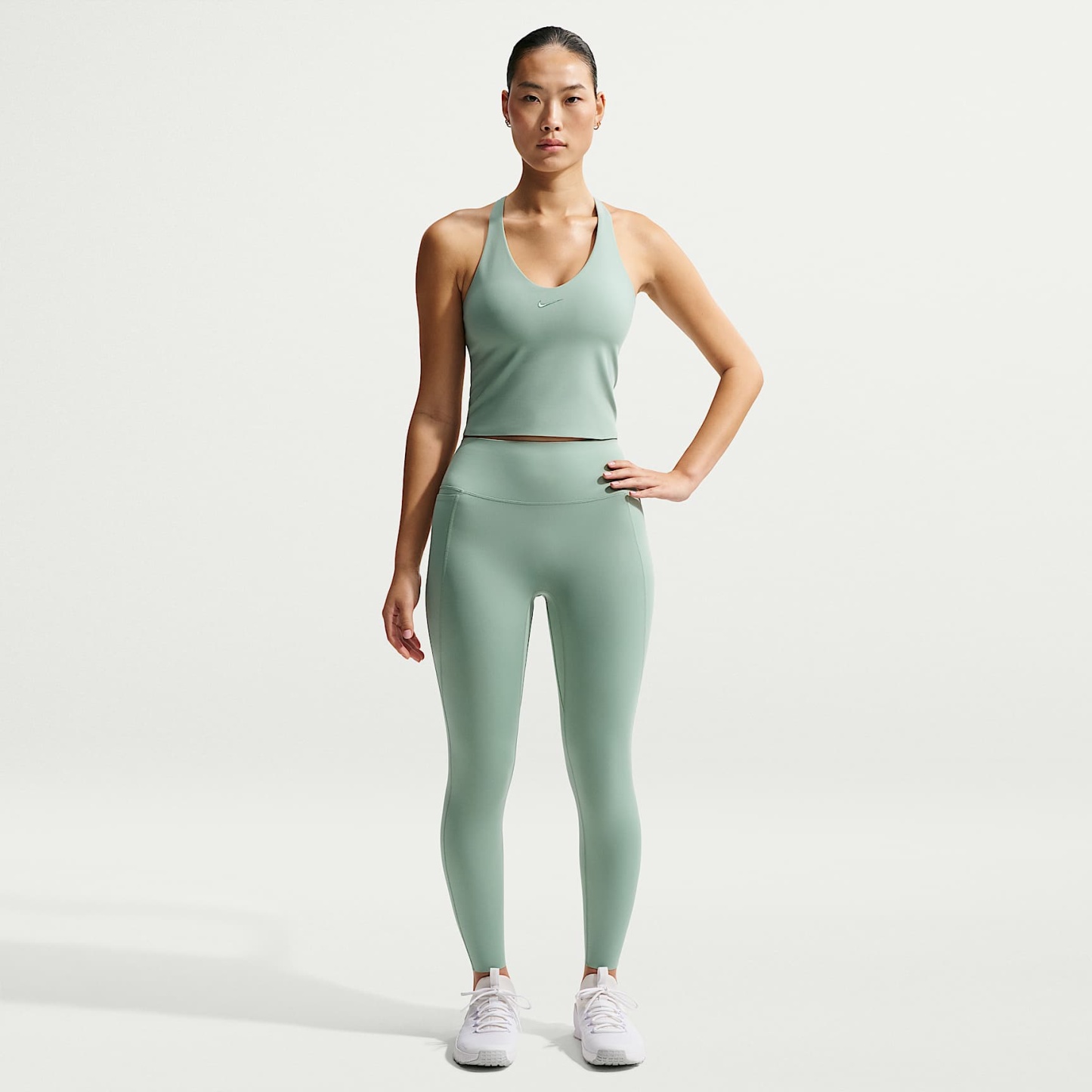 Nike Universa - Nike Universa 7/8-Leggings mit hohem Bund und ohne Frontnaht (Damen)