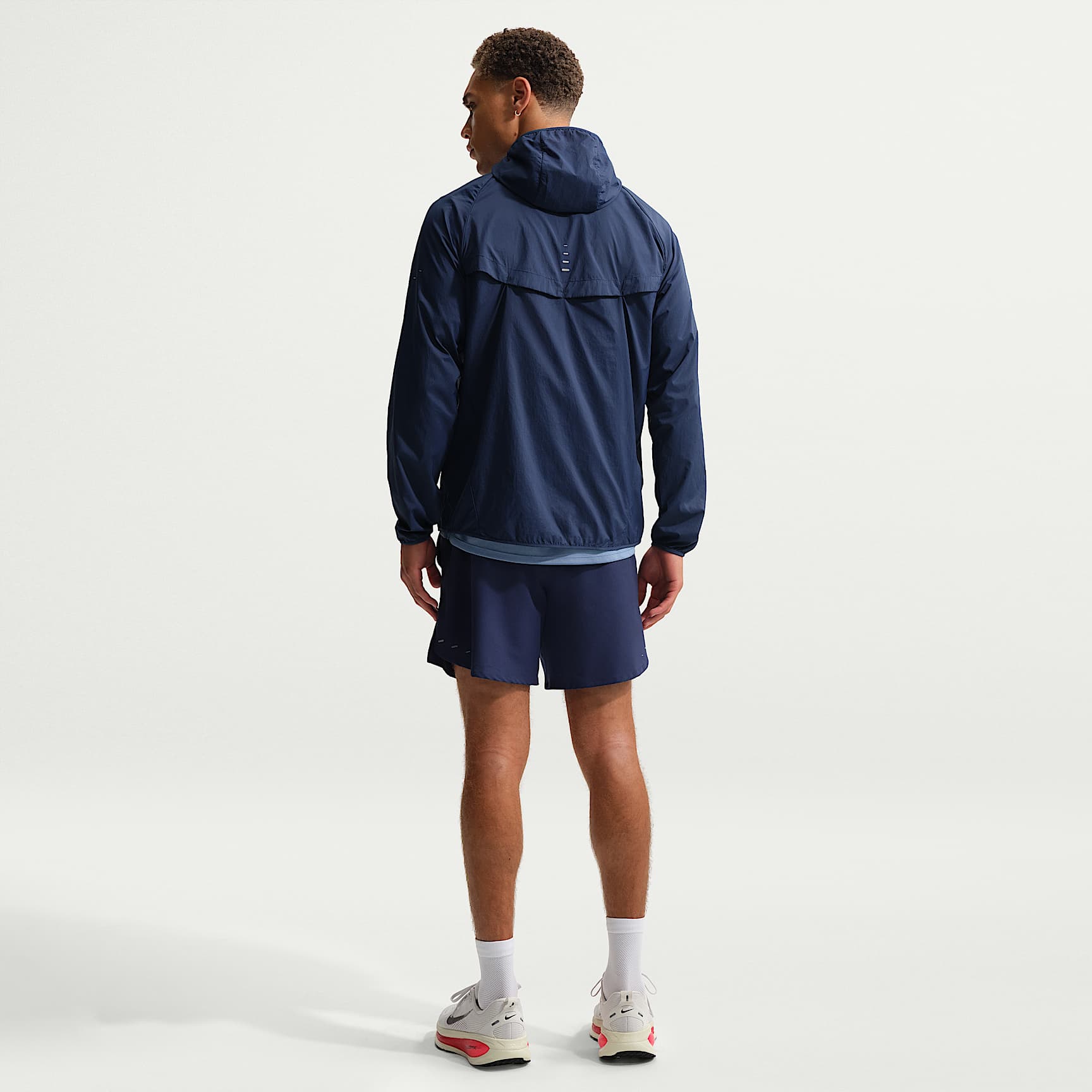 Nike Stride - Nike Stride Repel-Laufjacke mit UV-Schutz (Herren)