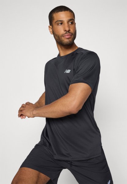 New Balance SPORT ESSENTIALS - Camiseta deportiva - black