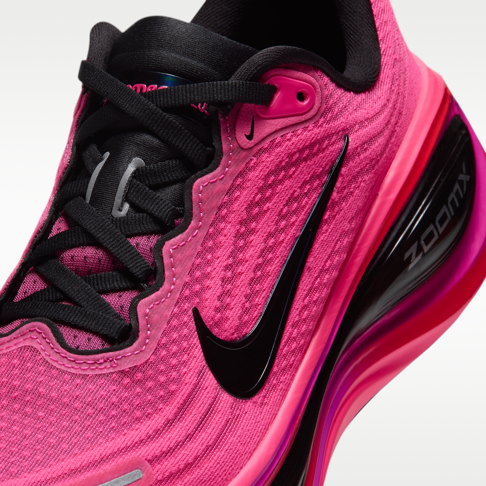 Nike Vomero Plus - Μαύρο/Hyper Pink/Fuchsia Blast/Μαύρο - 7