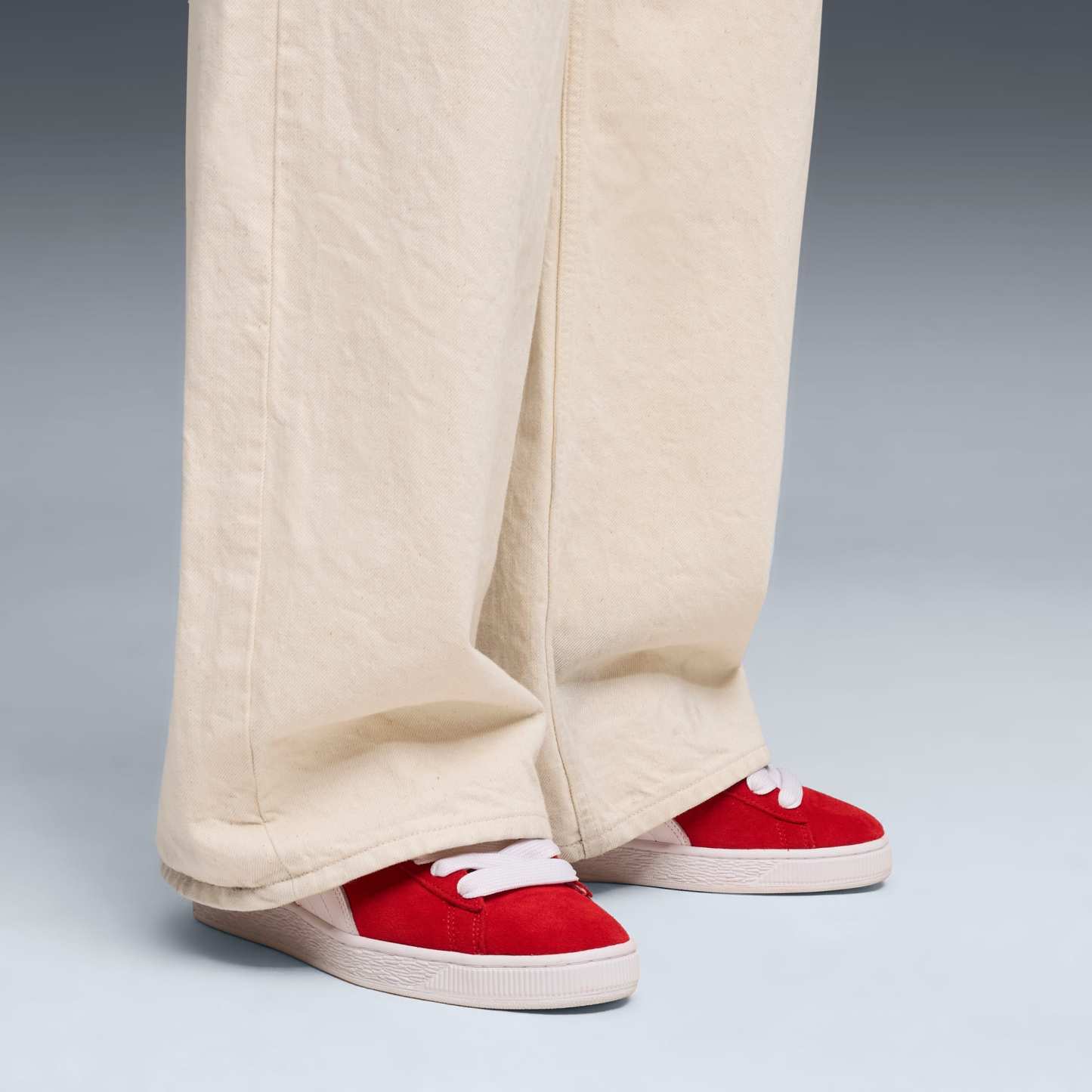 Suede Classic Sneakers Unisex - For All Time Red-PUMA White