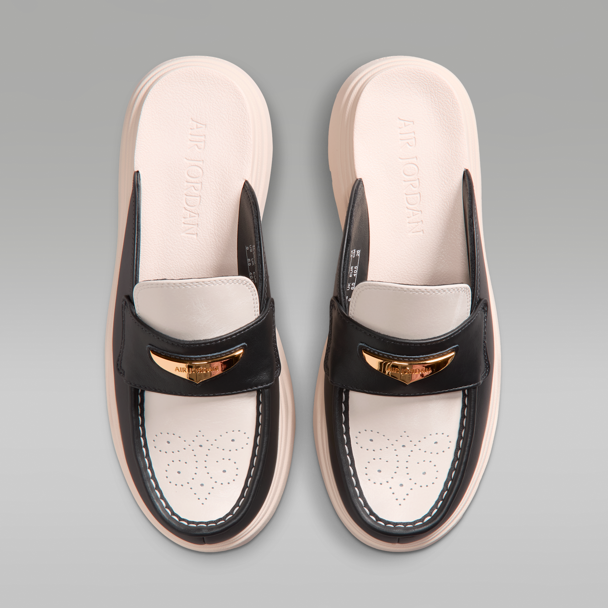 Air Jordan Mule SE - Off Noir/Chalk/Metallic Gold - 4