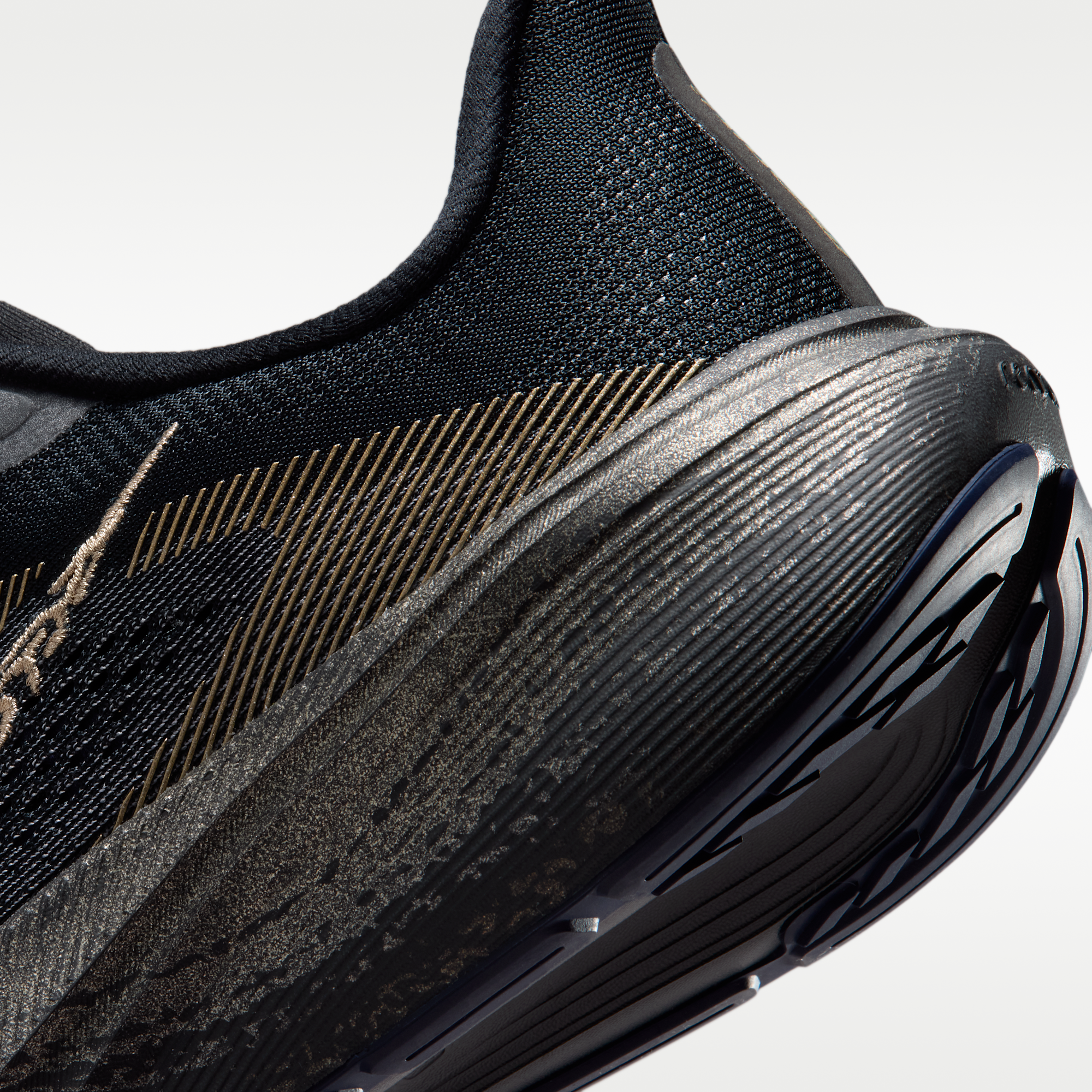 Nike Pegasus 42 - Μαύρο/Pitch Blue/Blackened Blue/Blur - 8