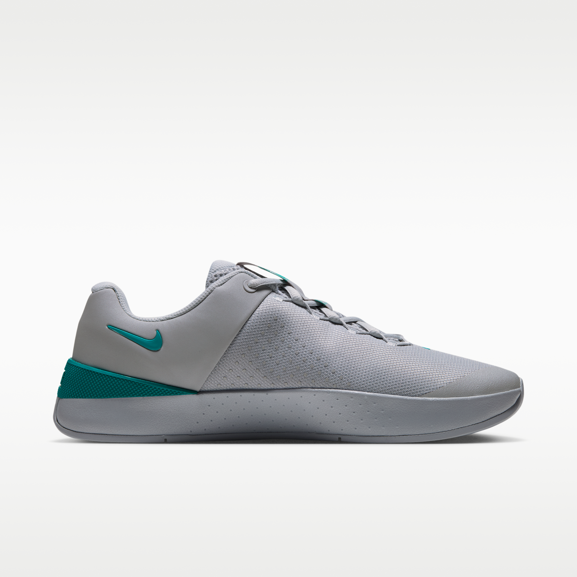Nike MC Trainer 4 - Grey Fog/Light Smoke Grey/Energy - 3