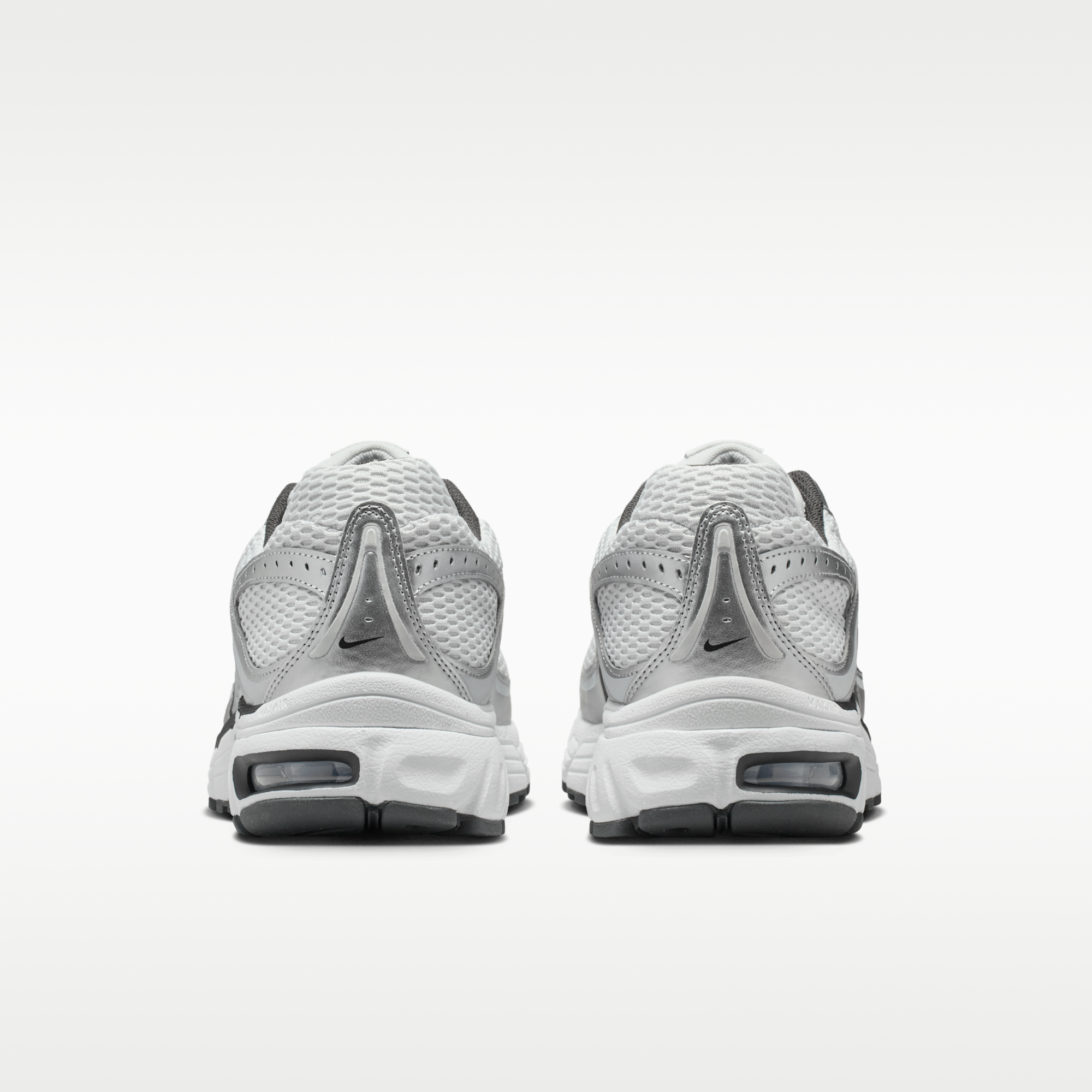 Nike Air Max Moto 2K - Photon Dust/Metallic Silver/Light Smoke Grey/Anthracite - 6