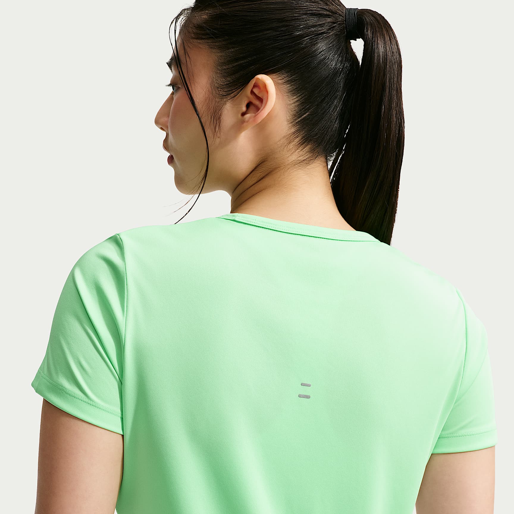 Nike Tempo - Nike Tempo Dri-FIT Kurzarm-Laufoberteil (Damen)