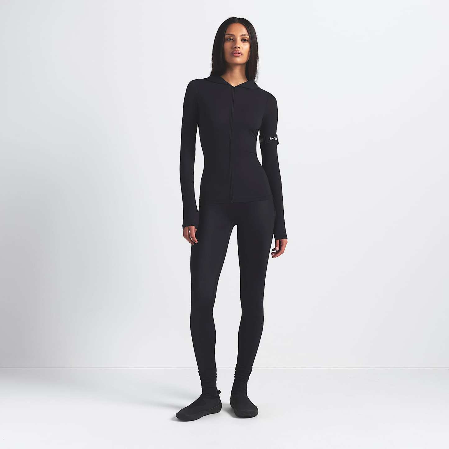 NikeSKIMS Satin Shine - NikeSKIMS Satin Shine Leggings mit hohem Bund (66 cm, Damen)