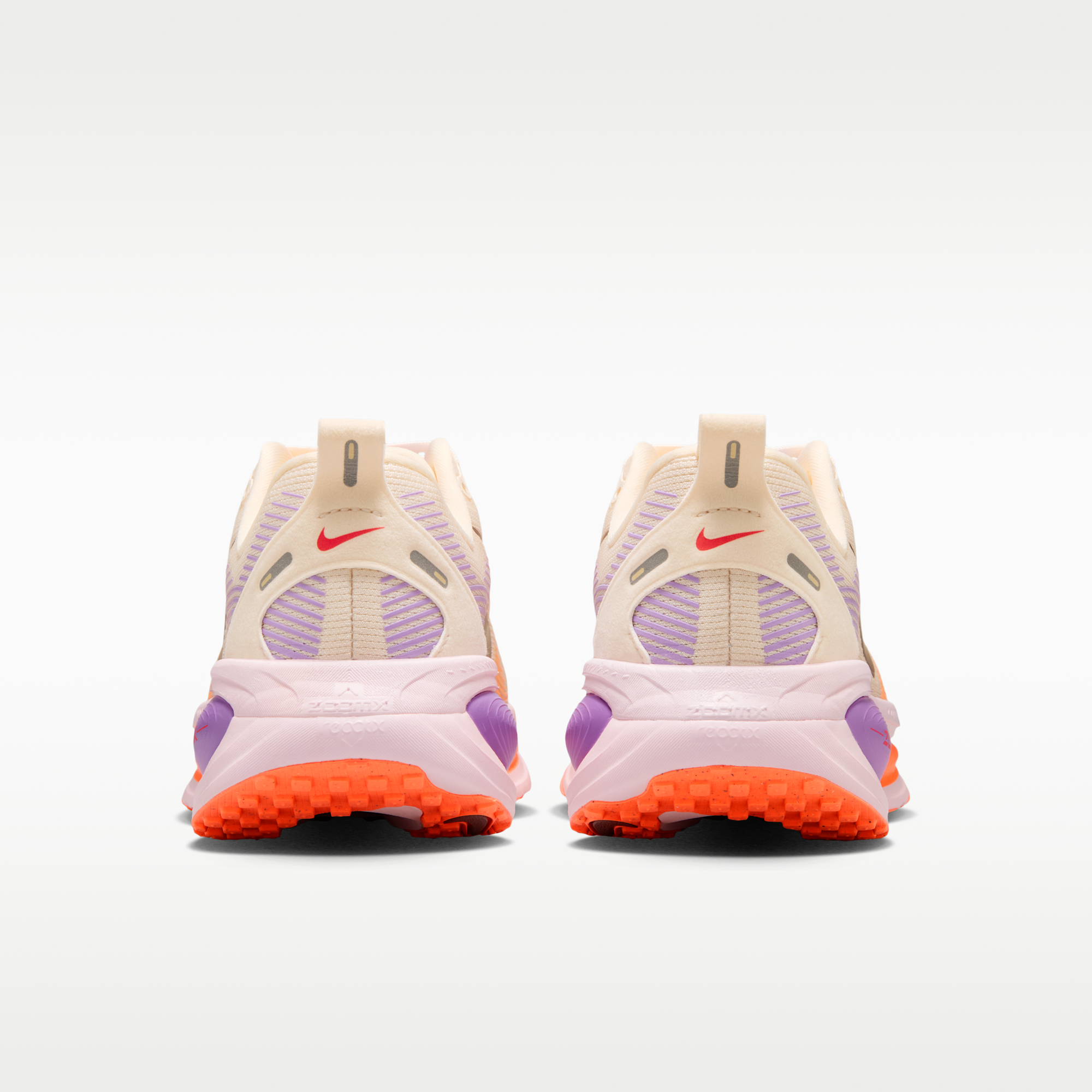 Nike Vomero 18 - Chalk/Pink Foam/Bright Violet/Tattoo - 6