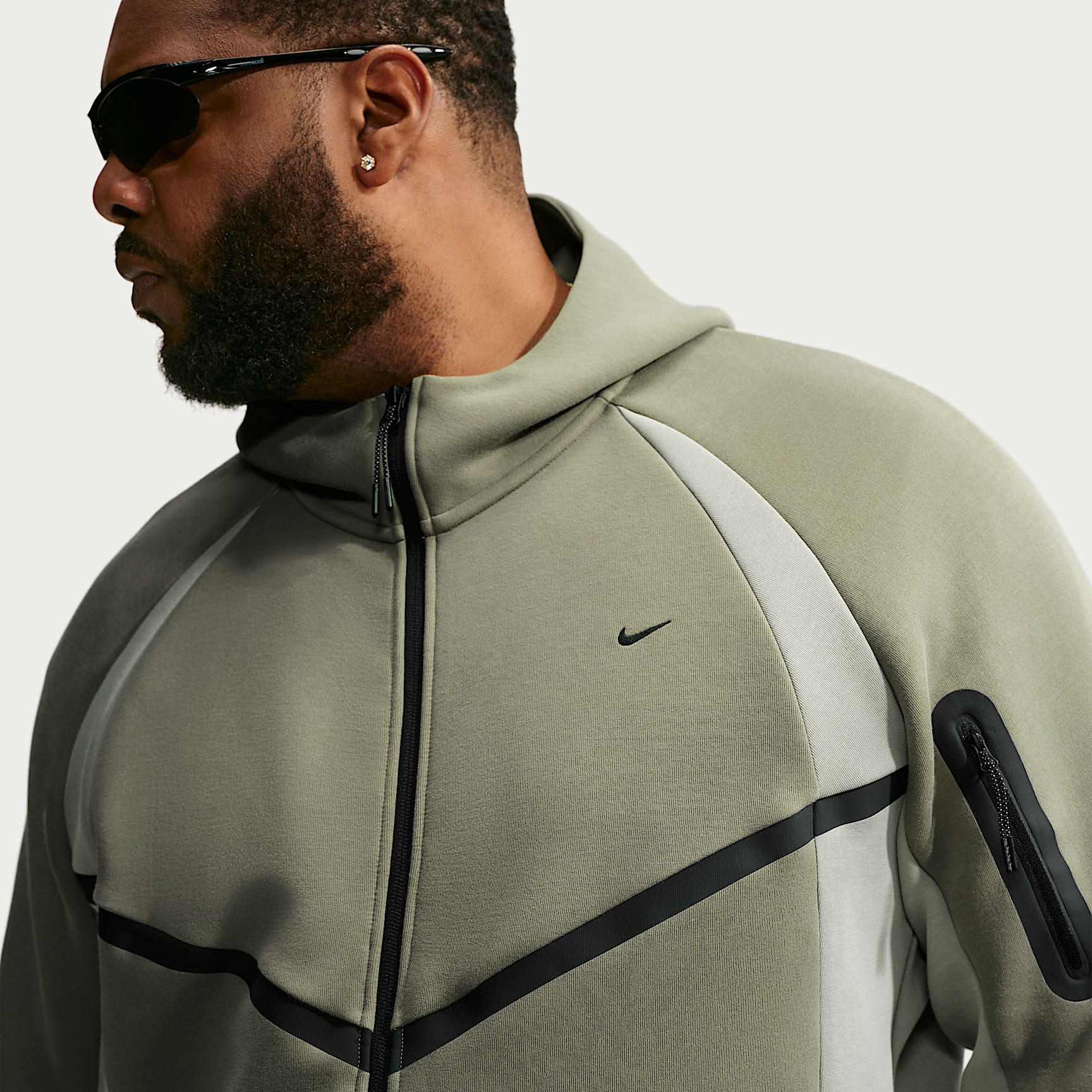 Nike Tech - Nike Tech Windrunner-Fleecejacke mit durchgehendem Reißverschluss und Color-Block-Design (Herren)