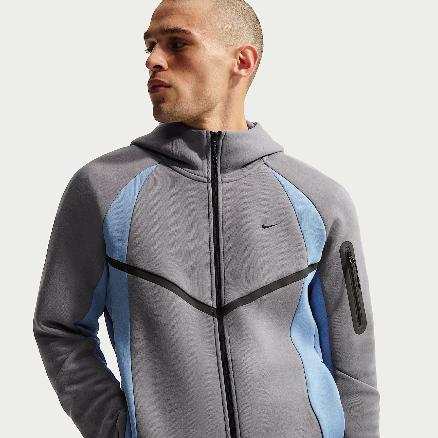 Nike Tech - Nike Tech Windrunner-Fleecejacke mit durchgehendem Reißverschluss und Color-Block-Design (Herren)