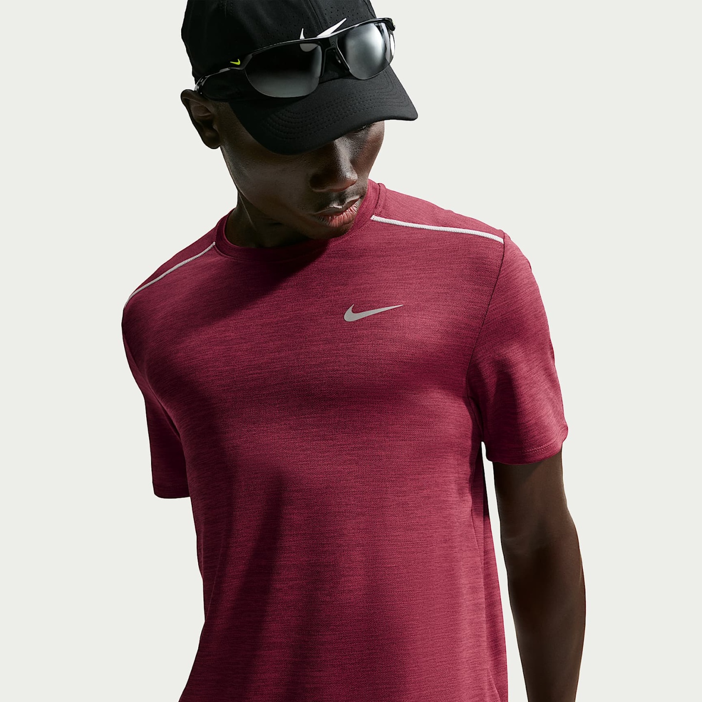 Nike Miler - Nike Miler Dri-FIT Kurzarm-Laufoberteil für Herren