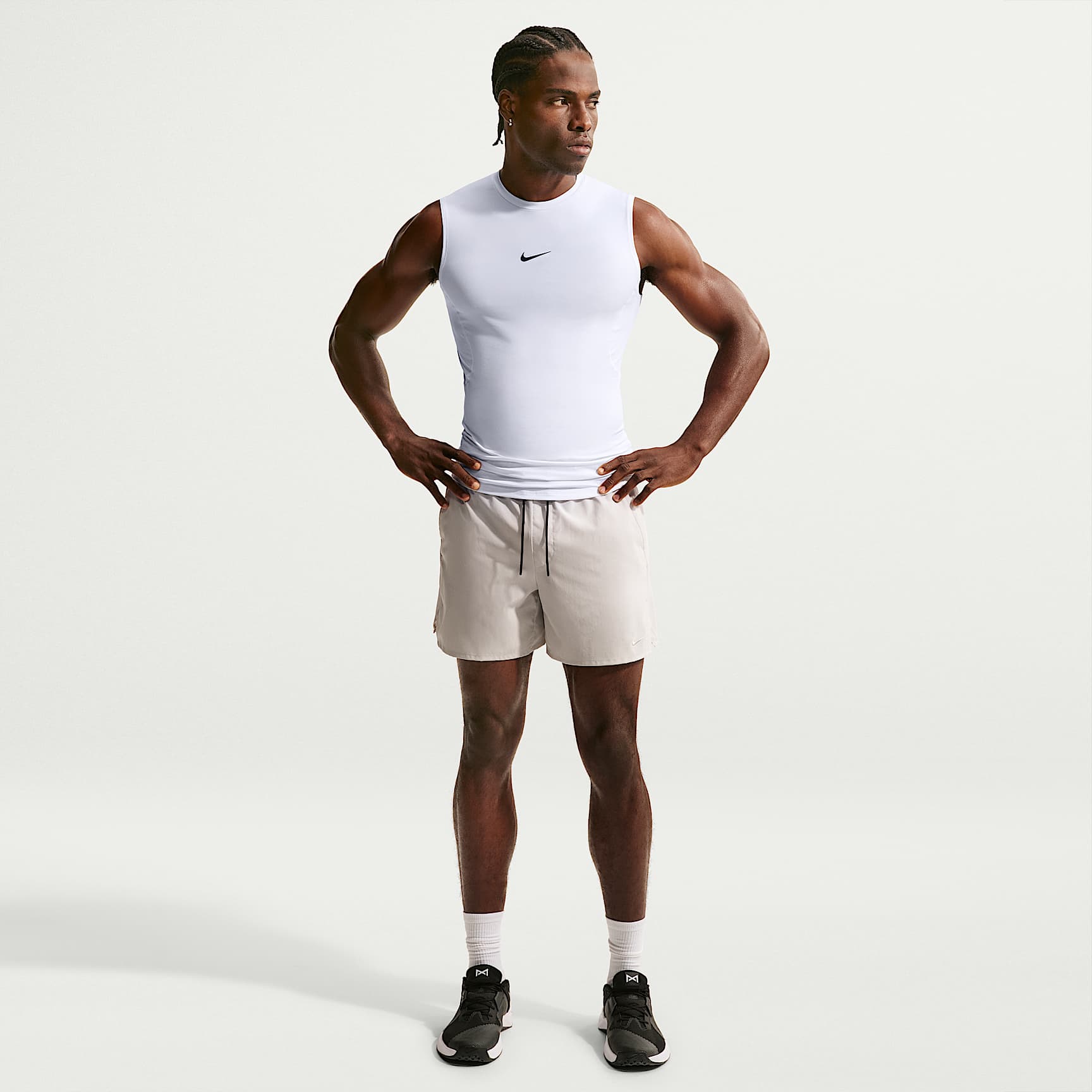 Nike Pro - Nike Pro ärmelloses Dri-FIT Fitnessoberteil mit enger Passform für Herren