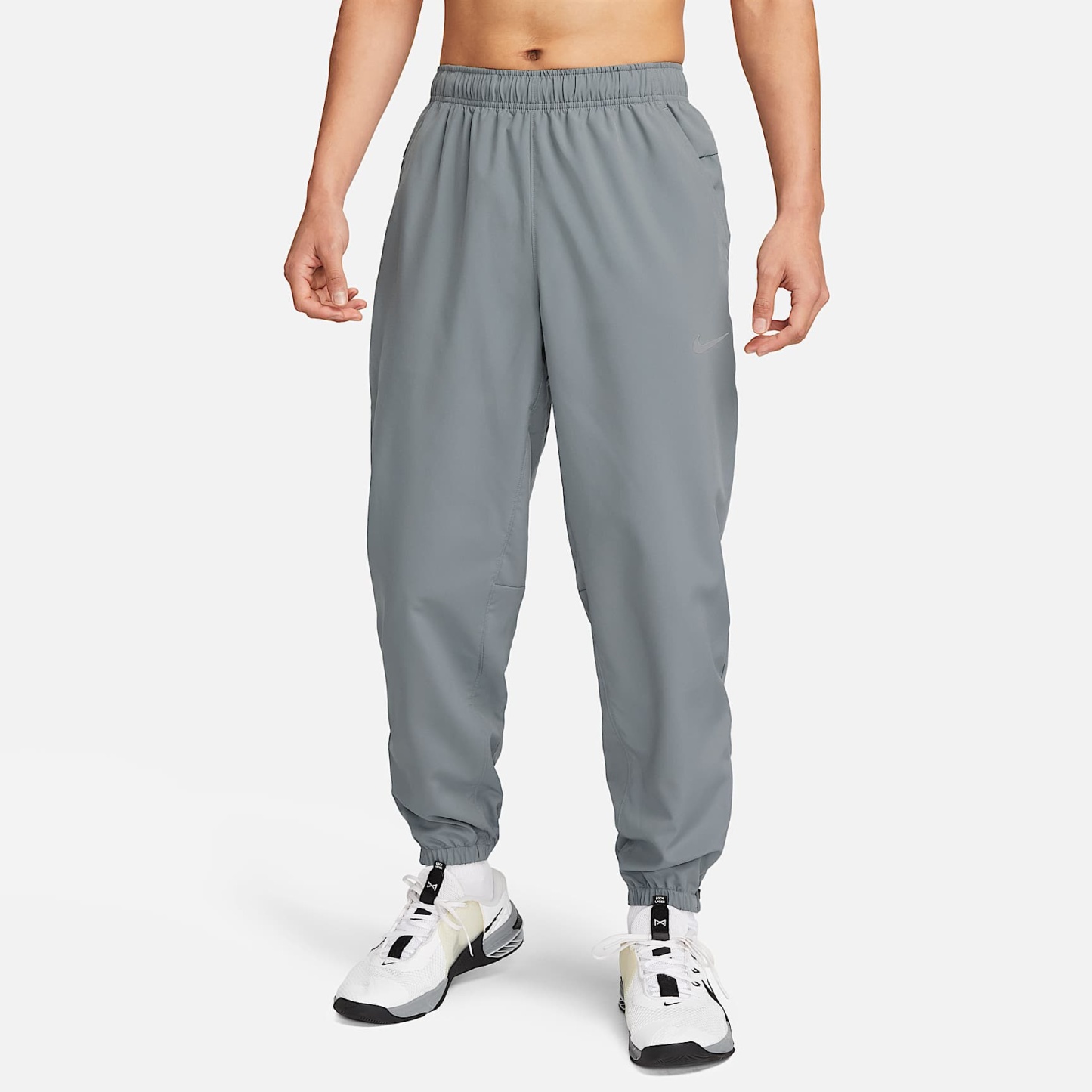 Nike Form - Nike Form vielseitige Hose mit schmal zulaufender Passform und für Herren