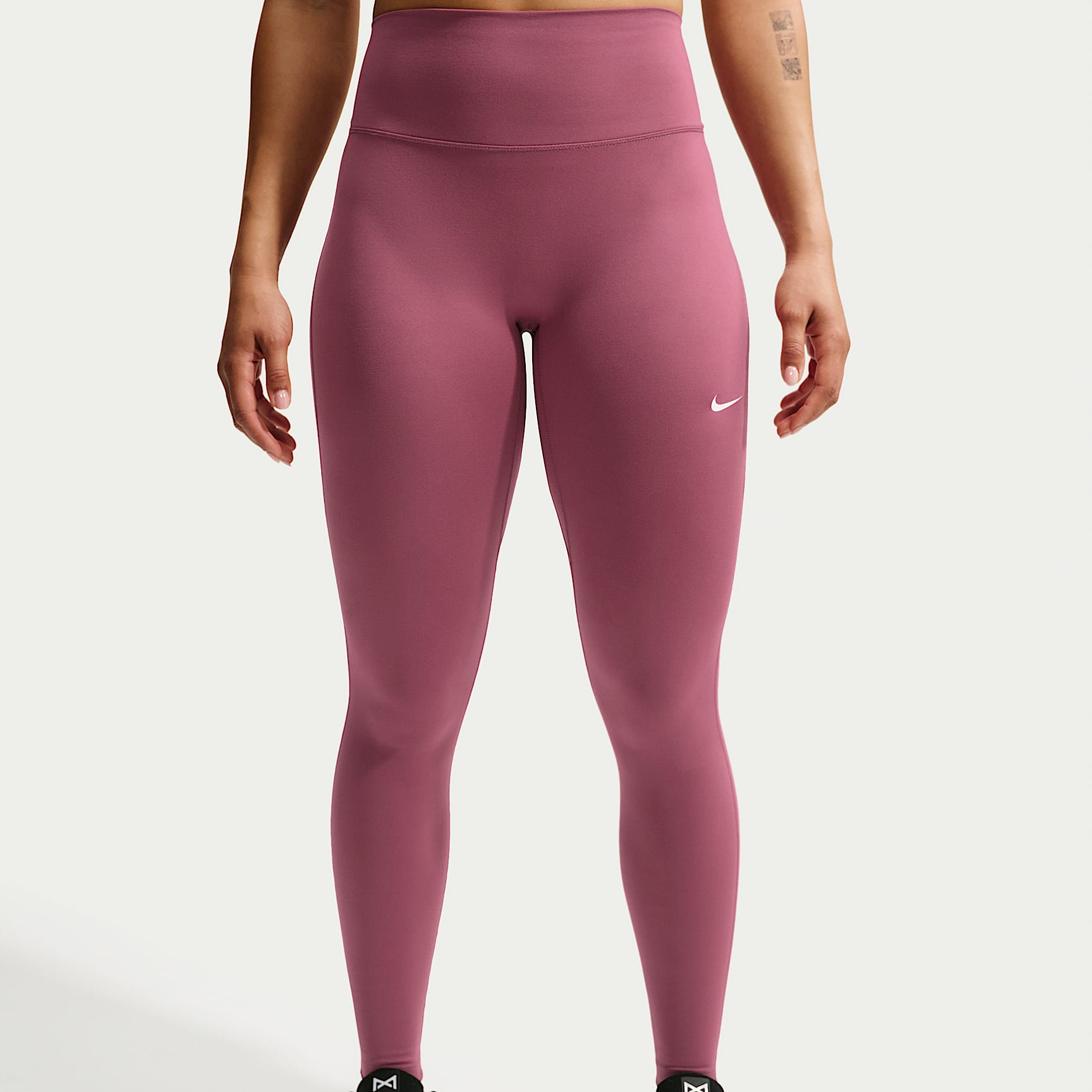Nike One mit nahtloser Vorderseite - Nike One Leggings in voller Länge mit nahtloser Vorderseite und hohem Bund (Damen)