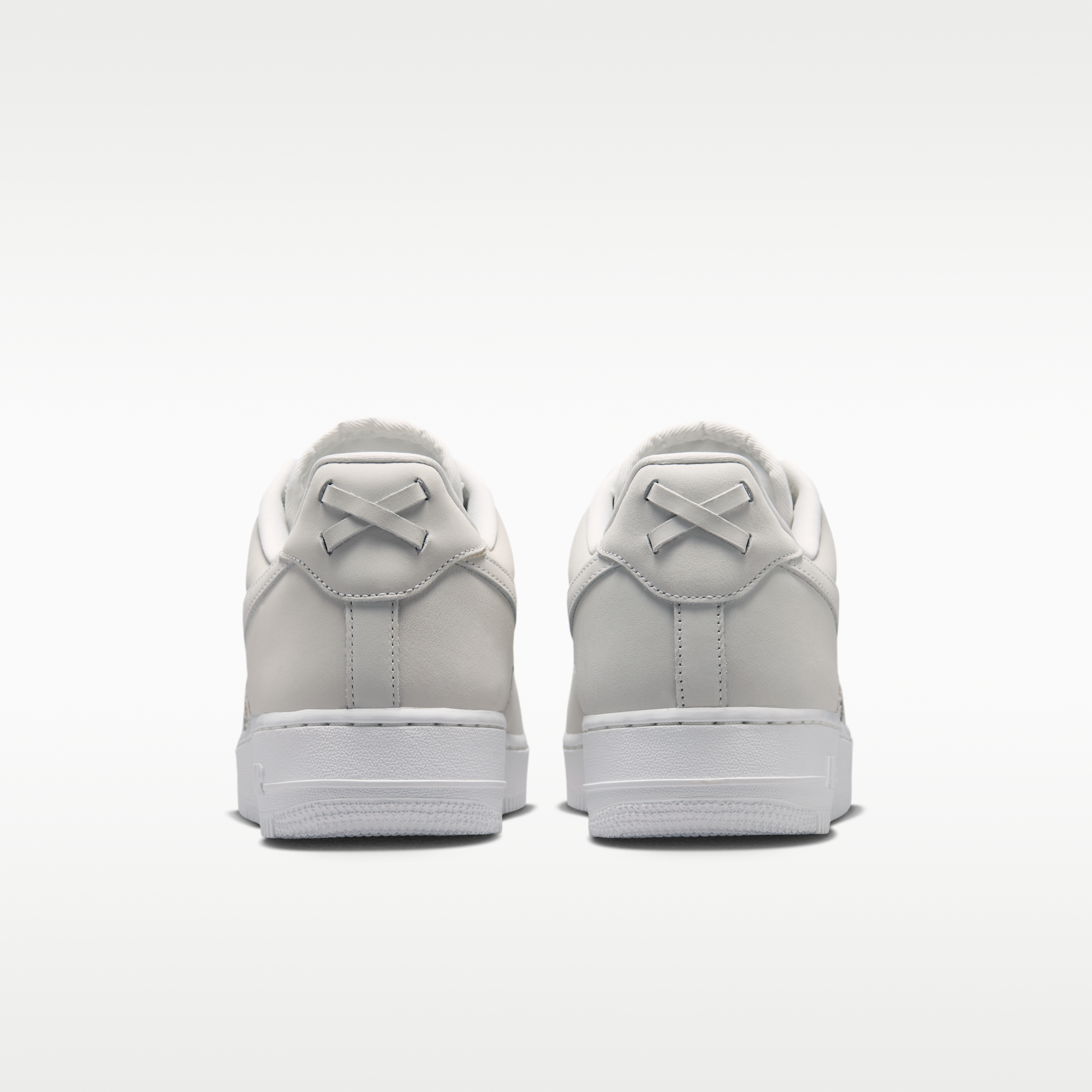 Nike Air Force 1 Low Retro Premium - Summit White/Team Red/Metallic Silver/Summit White - 6