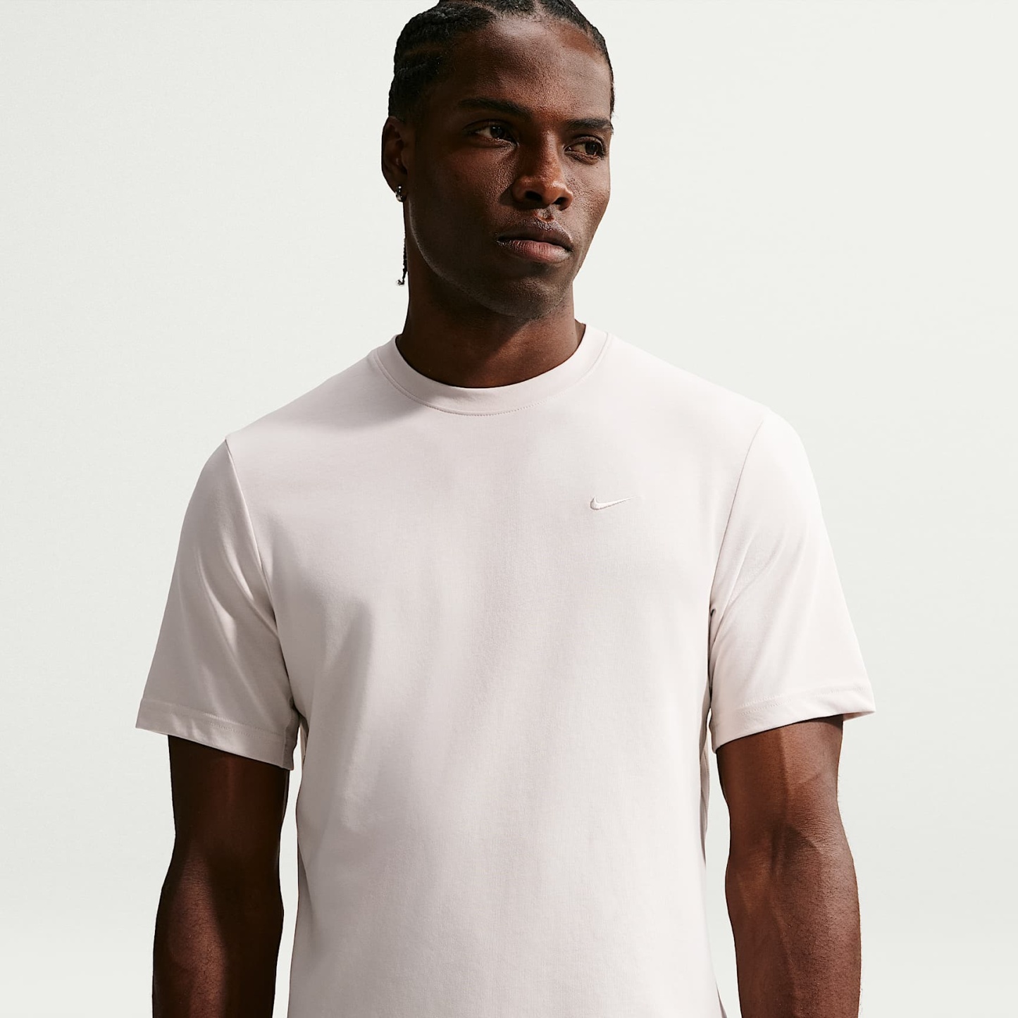 Nike Primary - Nike Primary vielseitiges Nike Dri-FIT Kurzarm-Oberteil für Herren