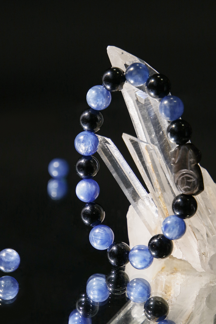 Kyanite Pixiu - Money Magnet Bracelet