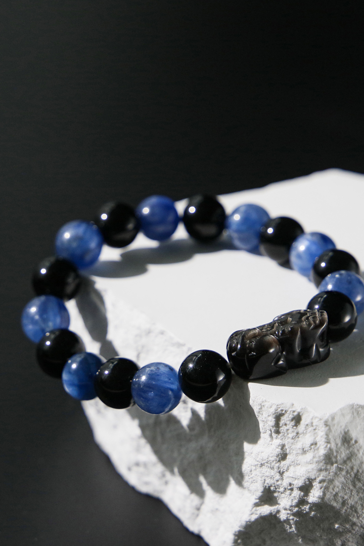 Kyanite Pixiu - Money Magnet Bracelet