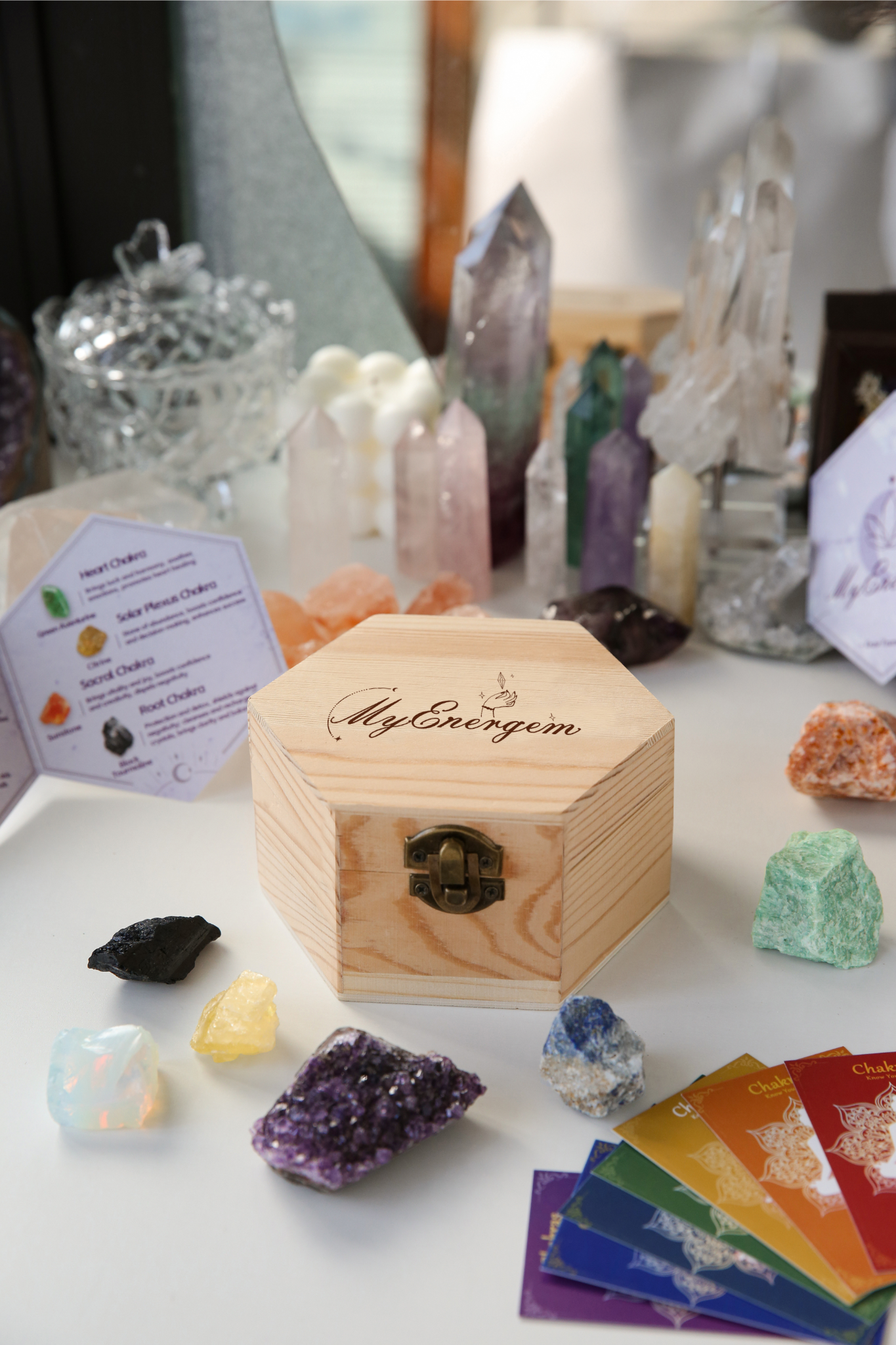 7 Chakra Healing Crystal Gift Box