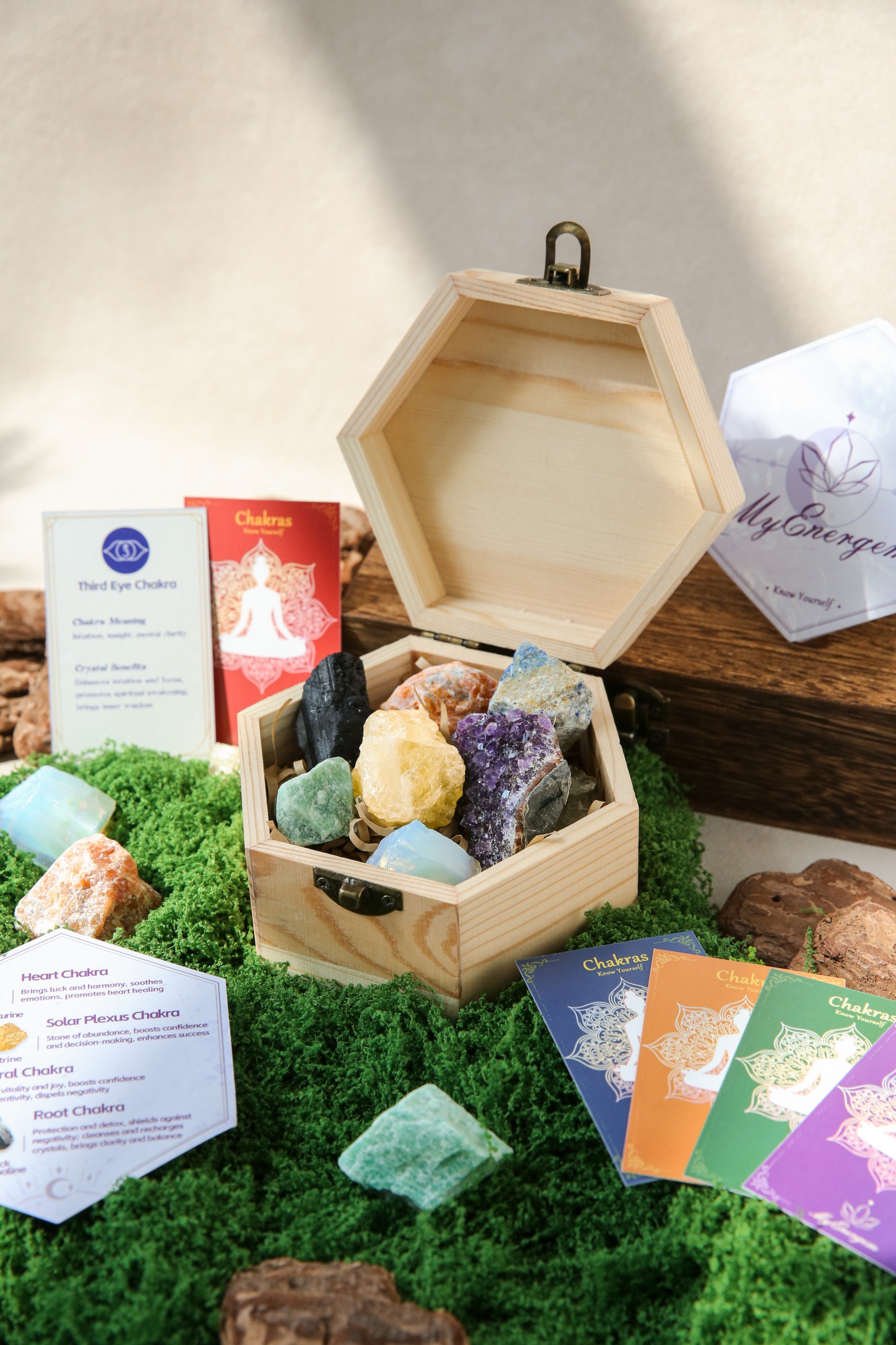 7 Chakra Healing Crystal Gift Box
