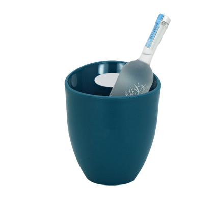 CoolMate Ice Container – Lightweight Yet Sturdy, Ideal for Chilling Beverages On-the-Go