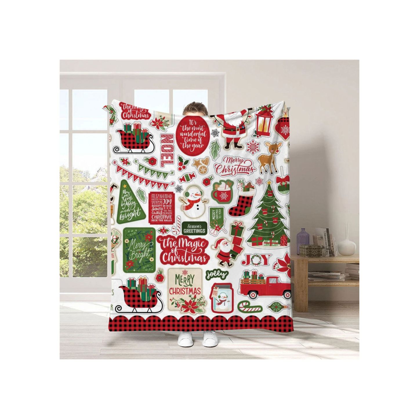Cartoon Home Flannel Blanket: A Festive Christmas Gift for Cozy Celebrations