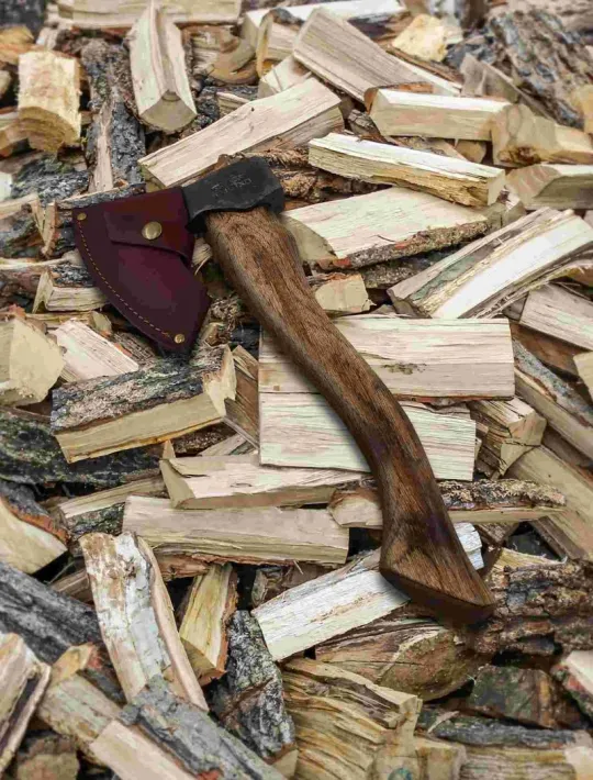 🪓Kovaná oceľová sekera s koženým puzdrom - Sekera na prežitie na štiepanie a rezanie dreva
