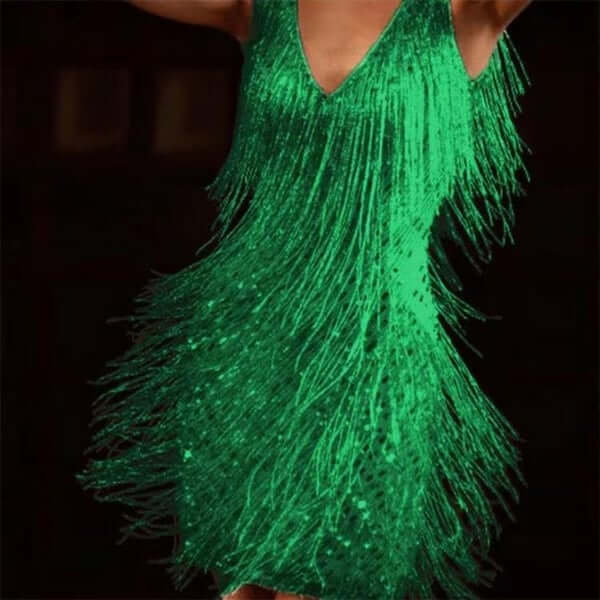Sexy Prinzessinnenkleid mit V-Ausschnitt