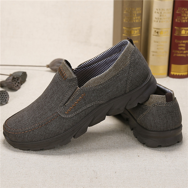 Leichte, atmungsaktive Stoffschuhe mit weicher Sohle für Herren