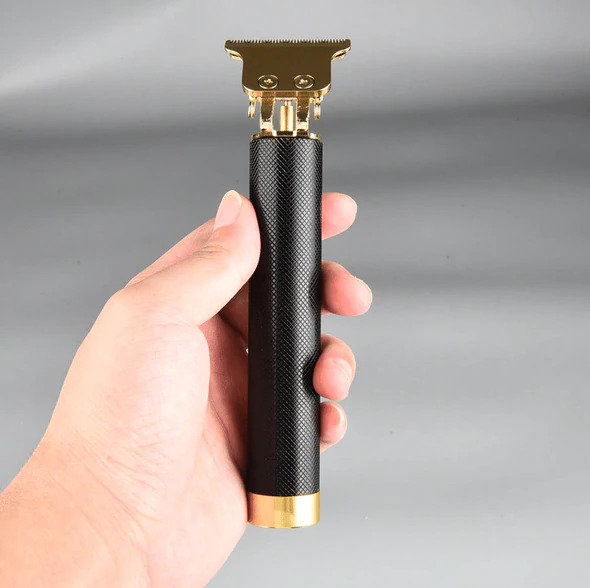 KABELLOSER HAARSCHNEIDER MIT ZERO GAPPED TRIMMER