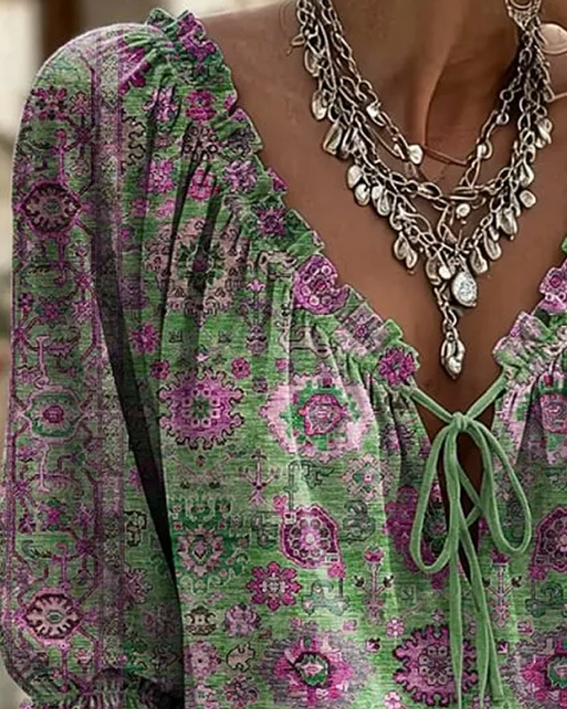 Elegante Bluse mit Polka-Dot-Muster und SchnÃ¼rdetail