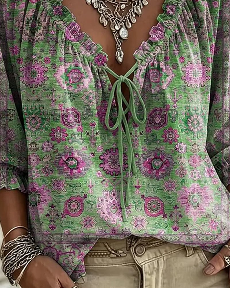 Elegante Bluse mit Polka-Dot-Muster und SchnÃ¼rdetail