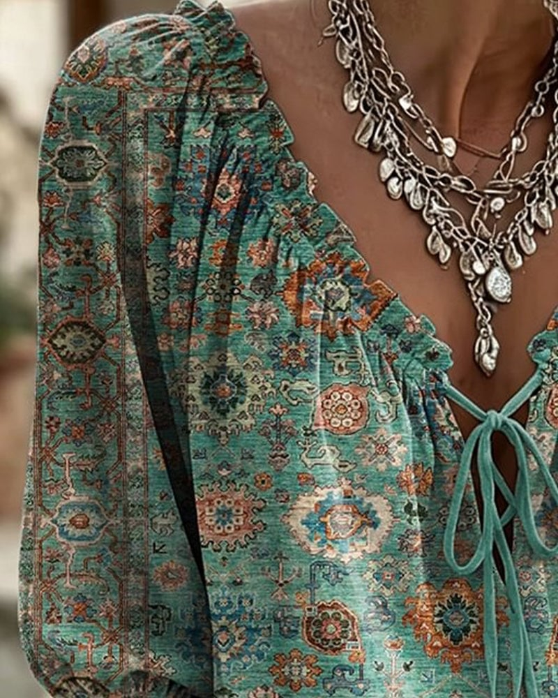 Elegante Bluse mit Polka-Dot-Muster und SchnÃ¼rdetail