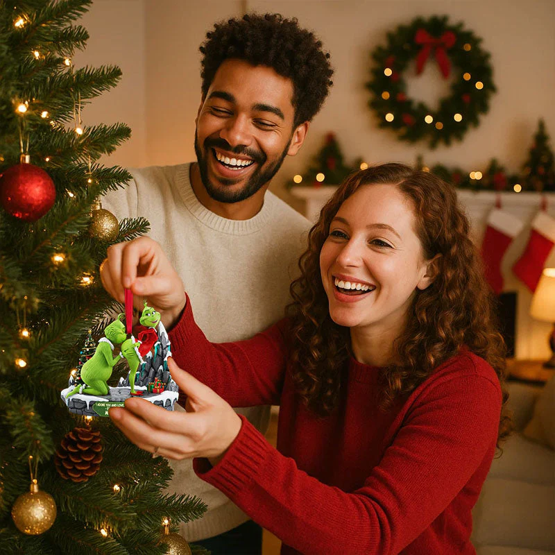 🔥 $9.99 On Sale Today Only🎁Grinch Couple Christmas Ornament Set