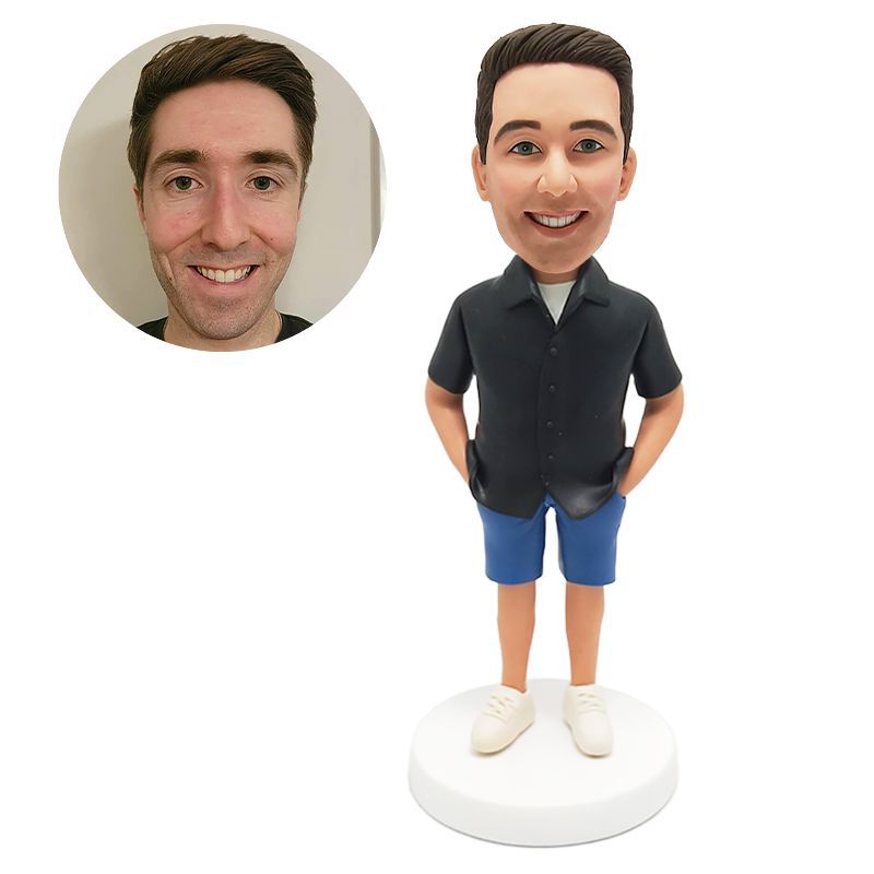 customised bobblehead casual man with hands in pockets