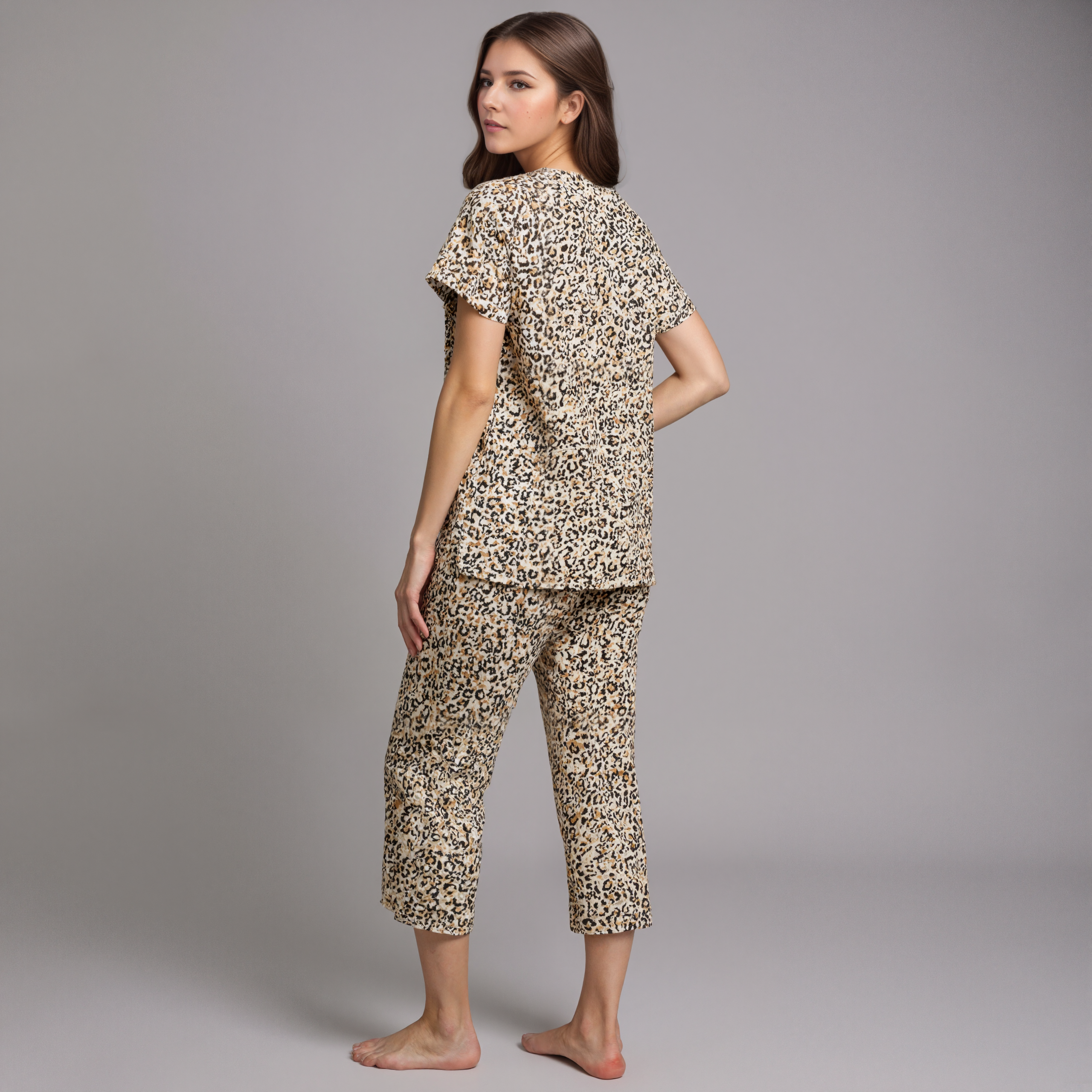 Pajama Set With Top And Capri Pants