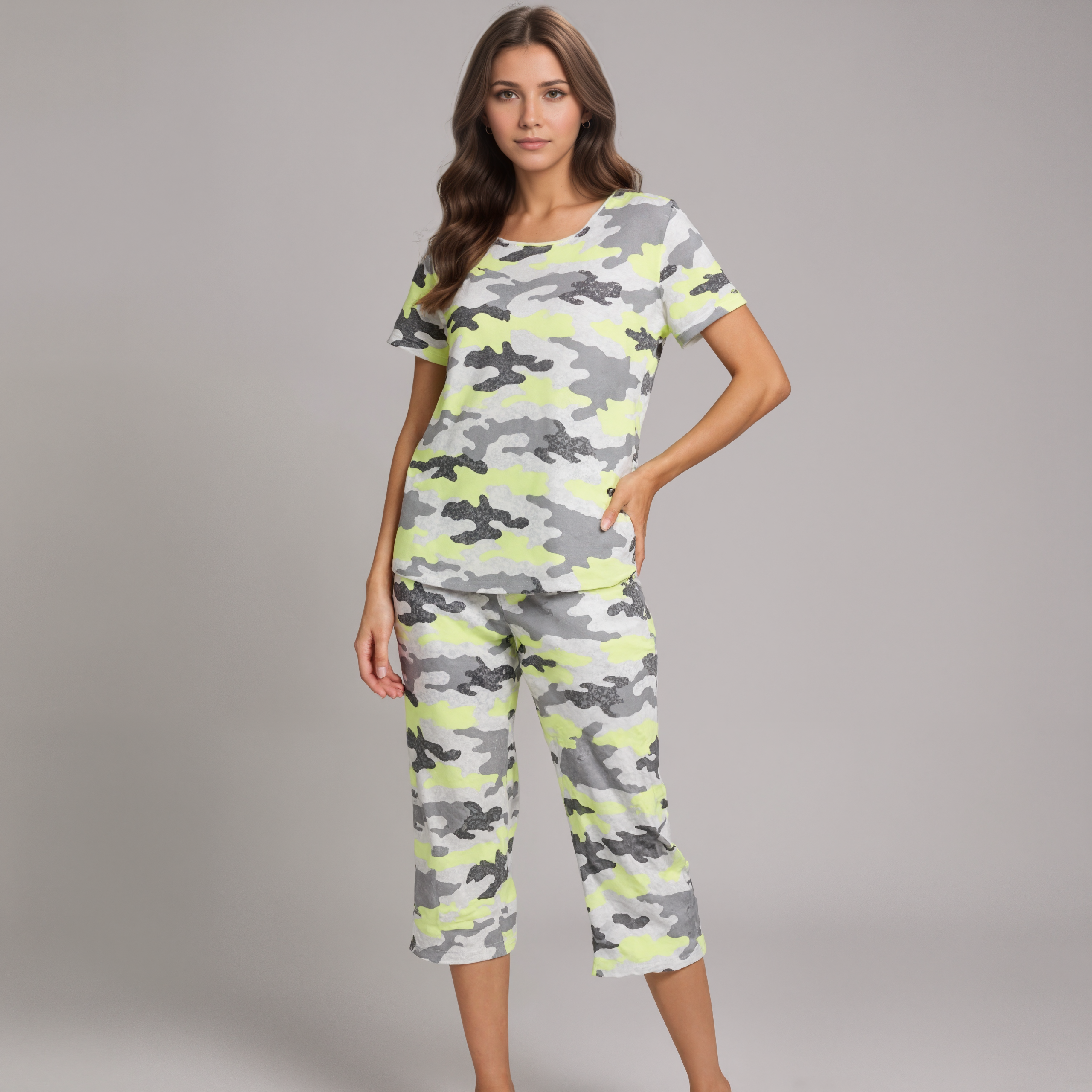 Pajama Set With Top And Capri Pants