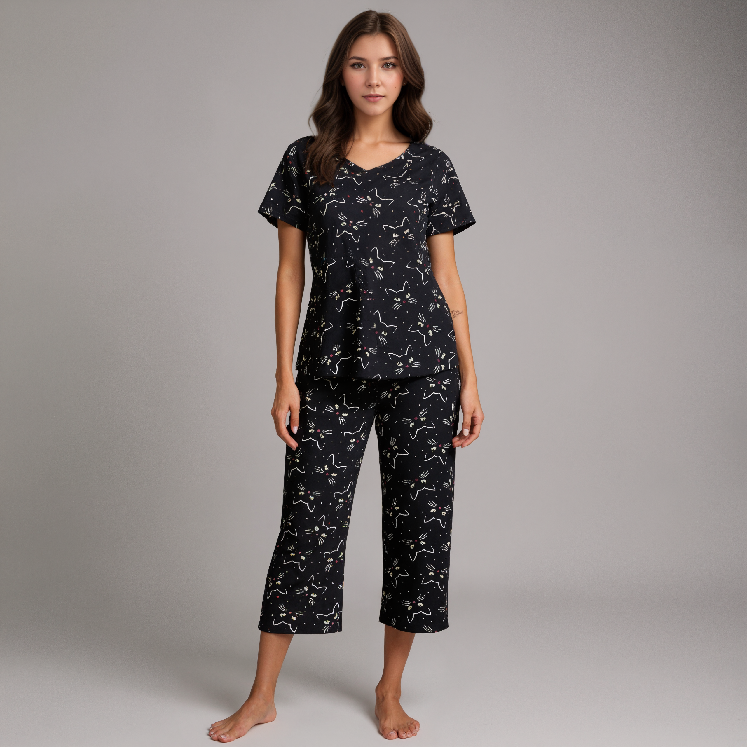 Pajama Set With Top And Capri Pants