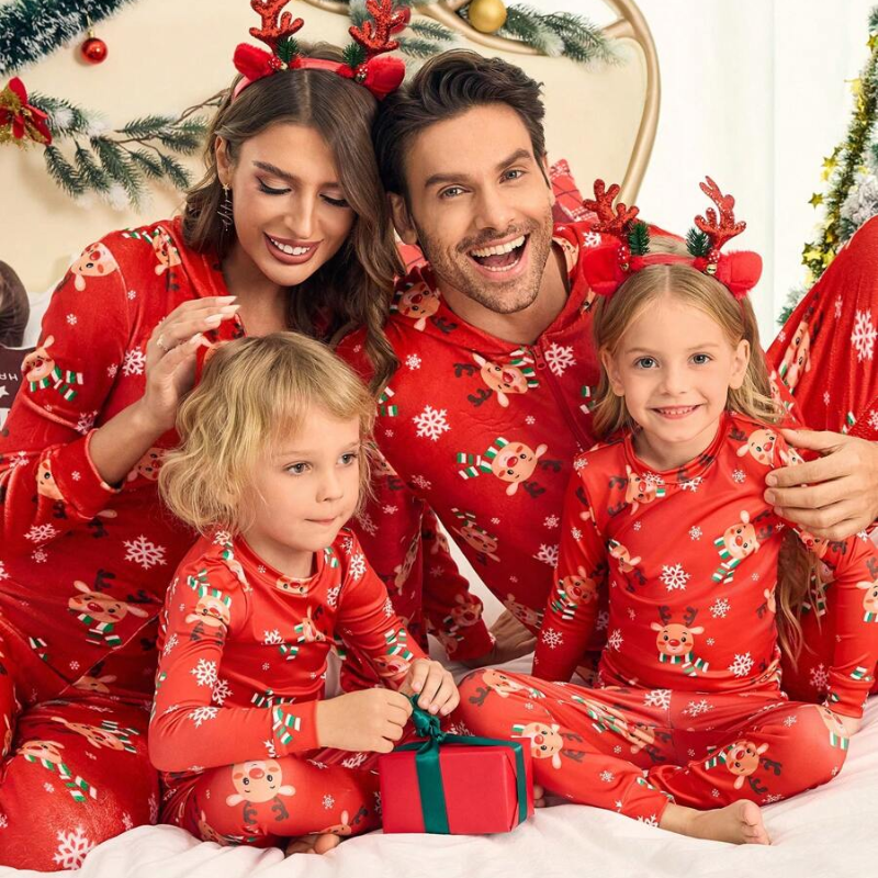 Christmas Deer Print Family Matching SetChristmas Deer Print Family Matching Set - Image 2