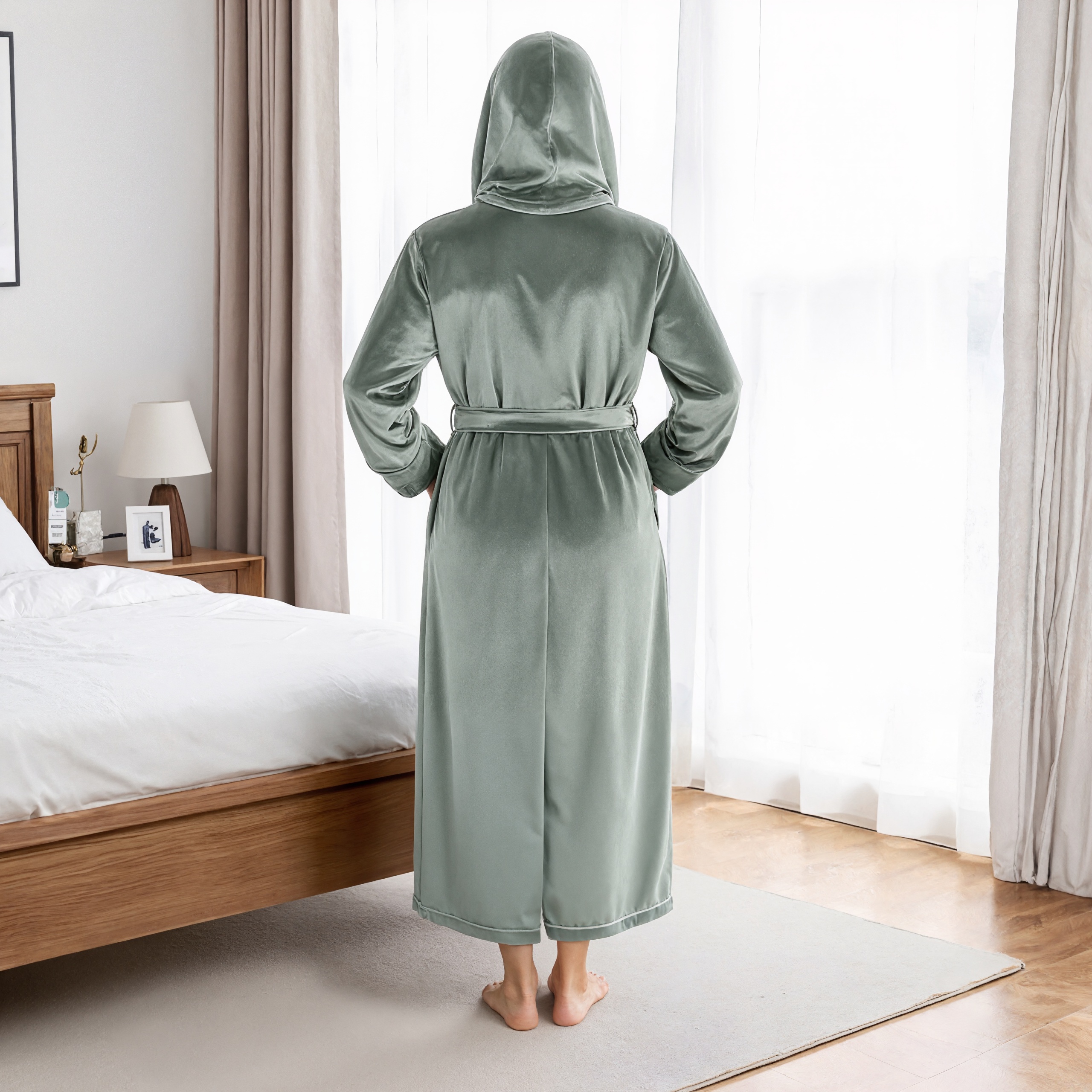 Hooded Plush Fleece Long Bath Robe With Belt And Pockets For Women