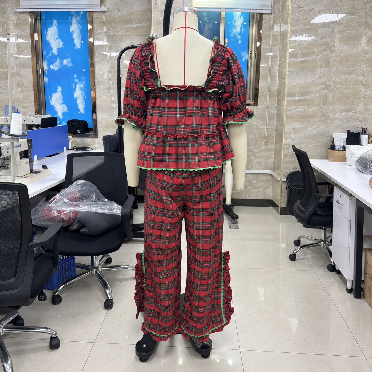 Gingham Style Ruffle Hem Two Piece Pajama Set With Puff Sleeve Top For Women