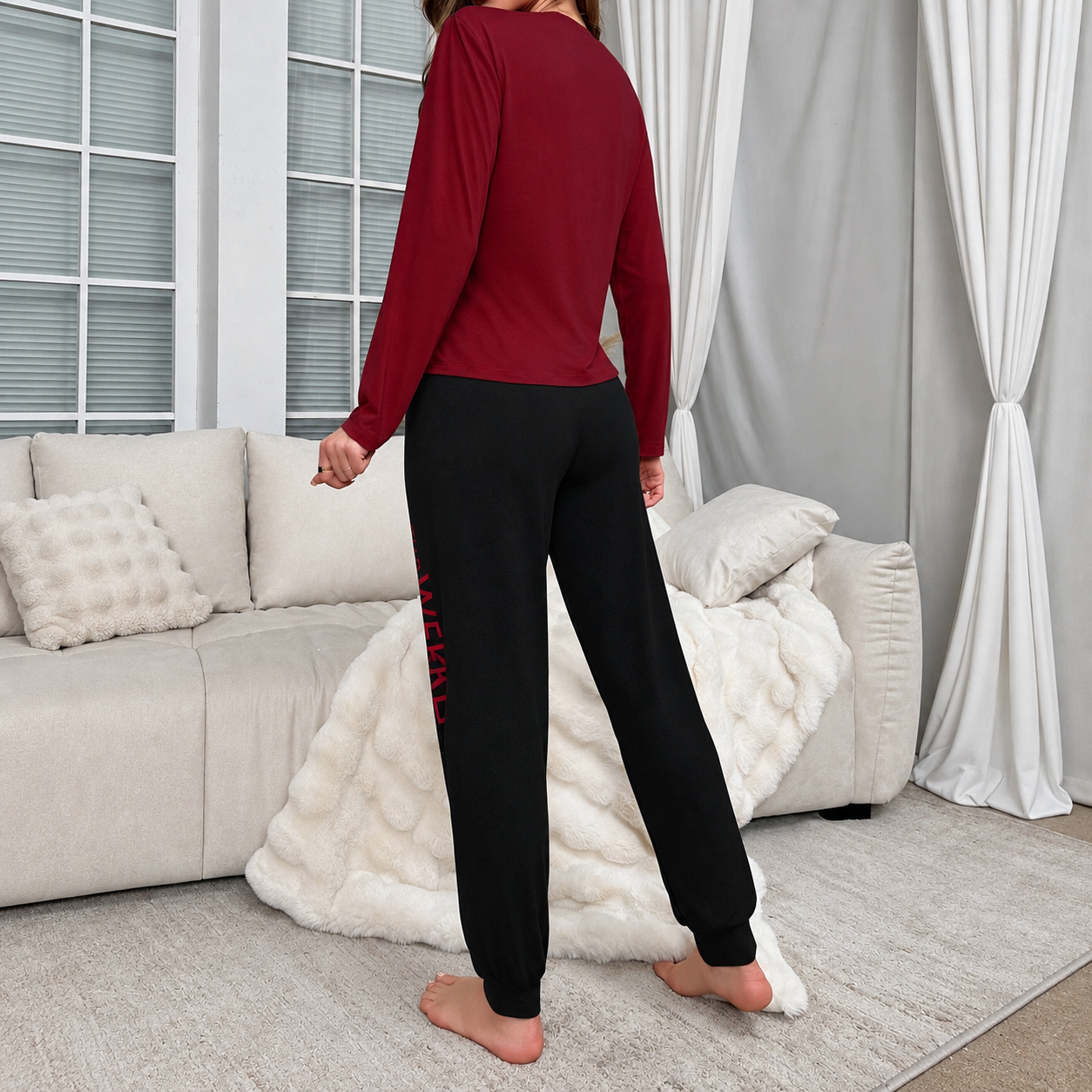 Christmas Pattern Round Collar Long Sleeve Two Piece Pajama Set For Women