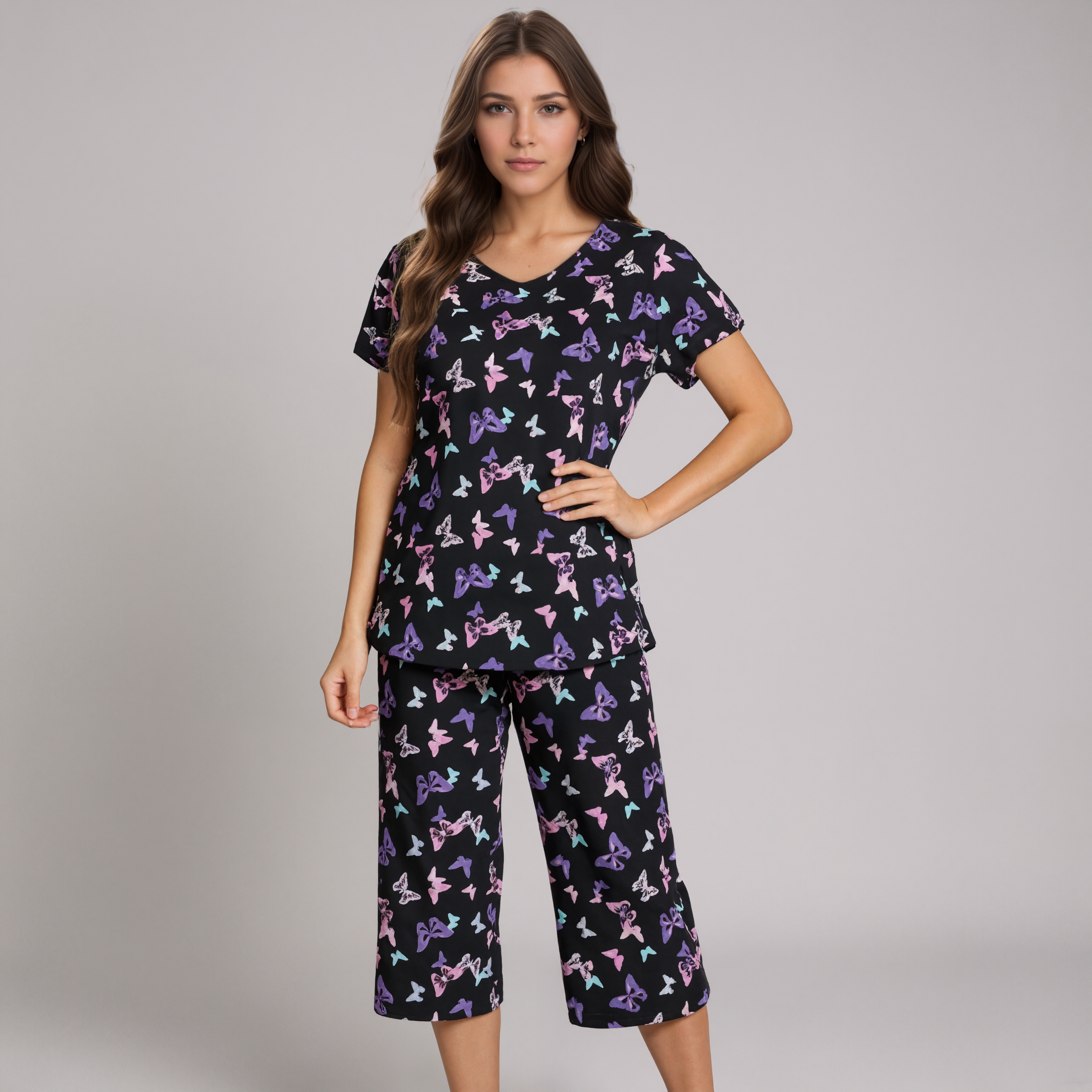 Pajama Set With Top And Capri Pants