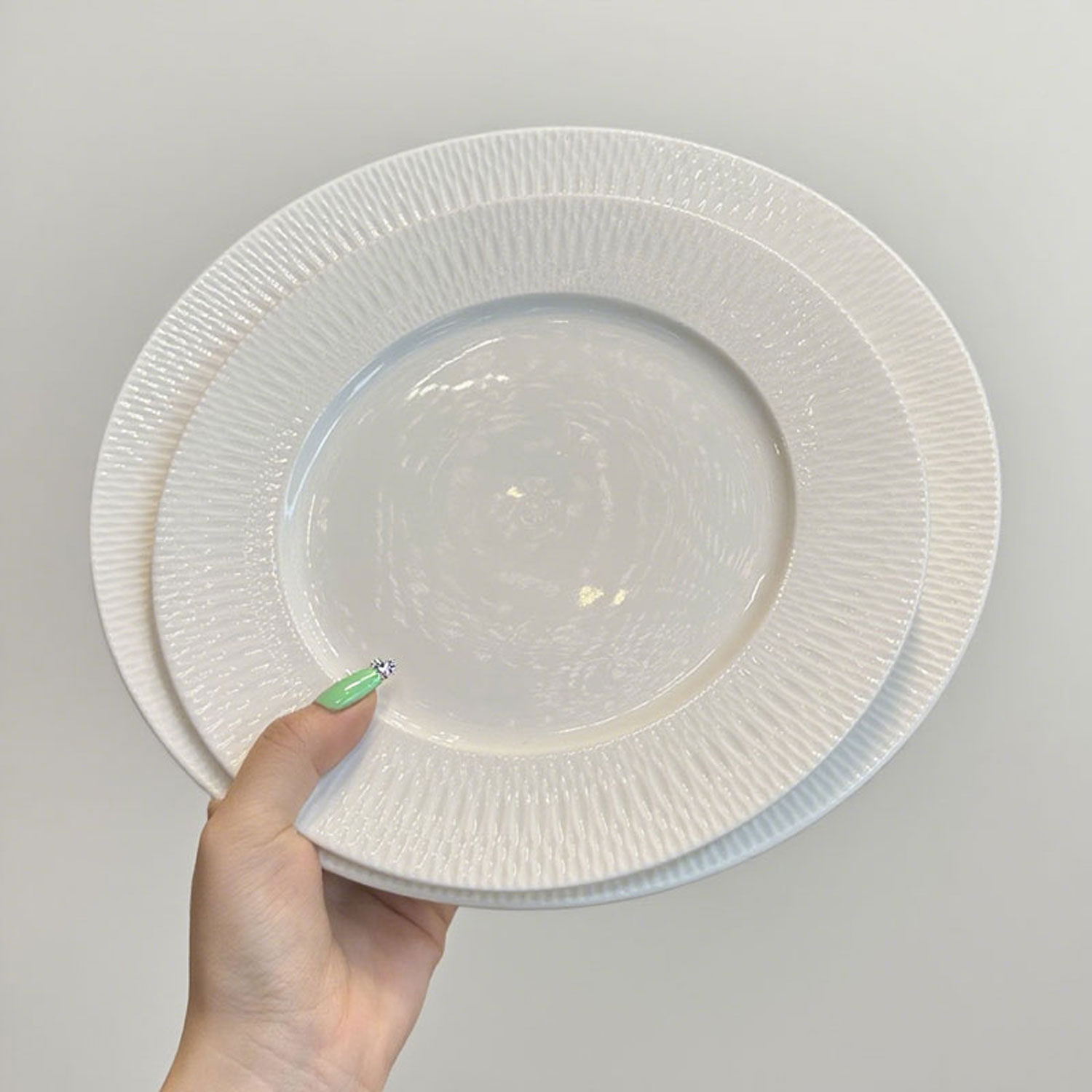 Handcrafted Ripple-textured Ceramic Plat