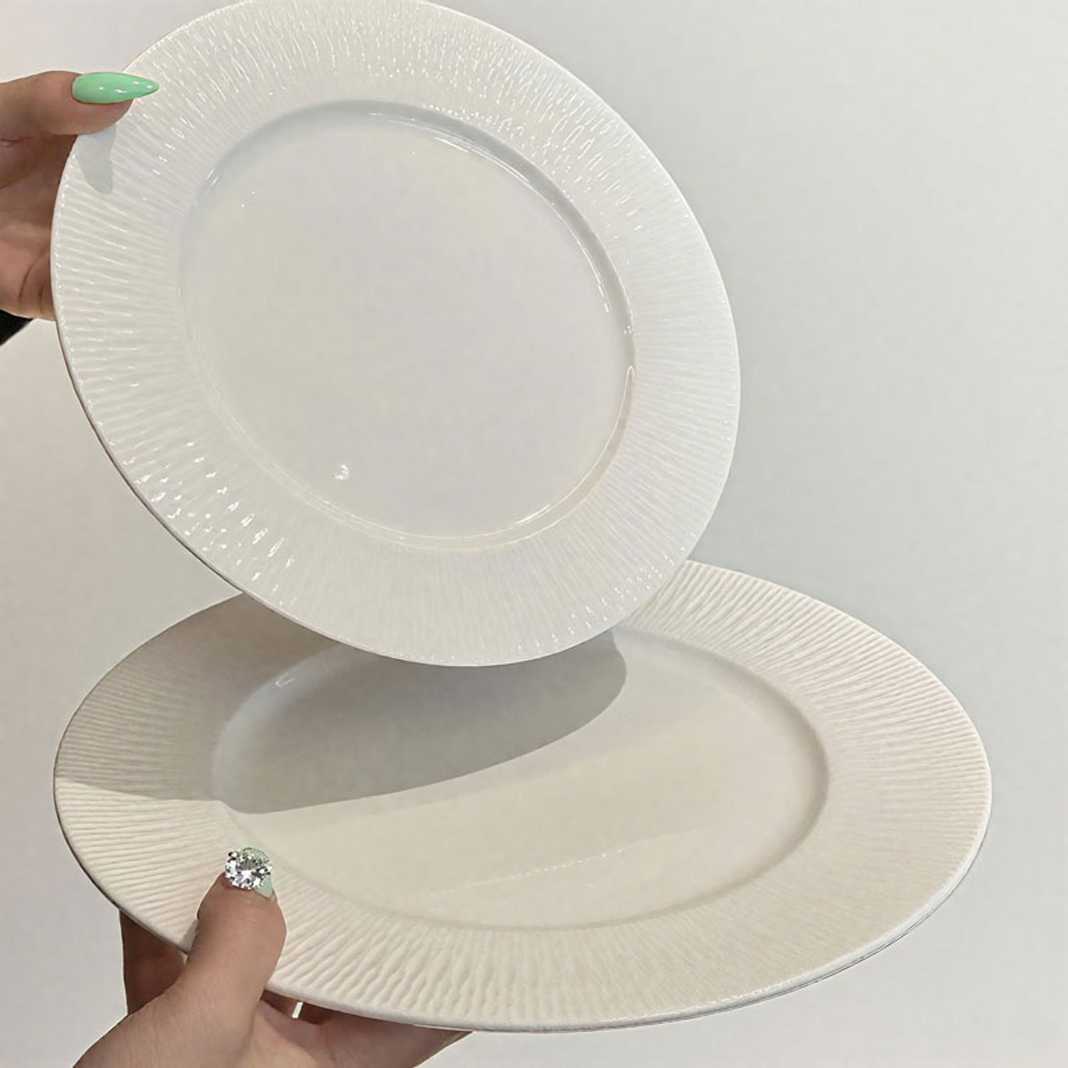 Handcrafted Ripple-textured Ceramic Plat