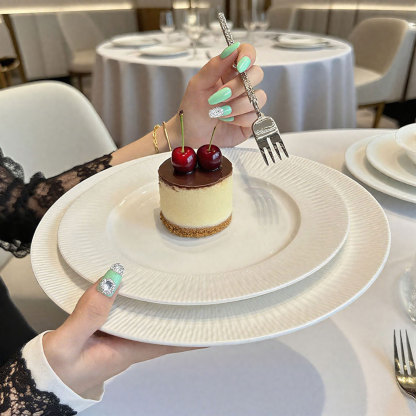 Handcrafted Ripple-textured Ceramic Plat